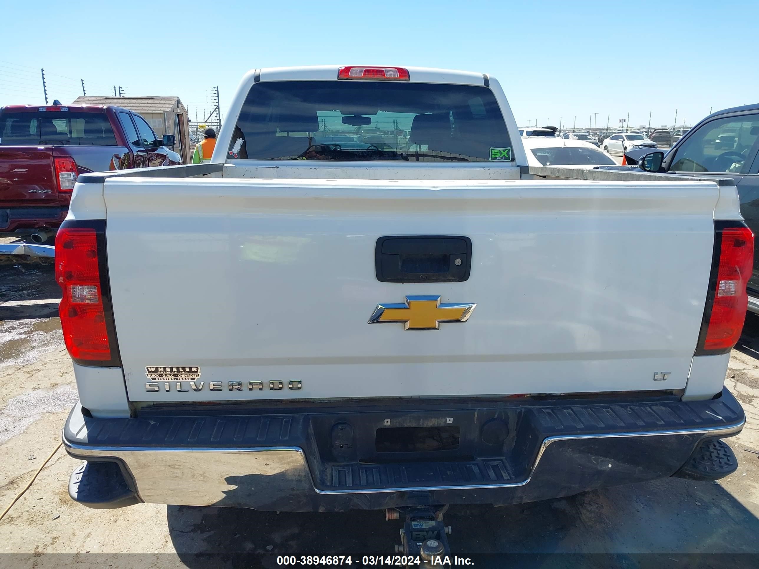 2018 Chevrolet Silverado 1500 1Lt vin: 3GCUKREC8JG425918