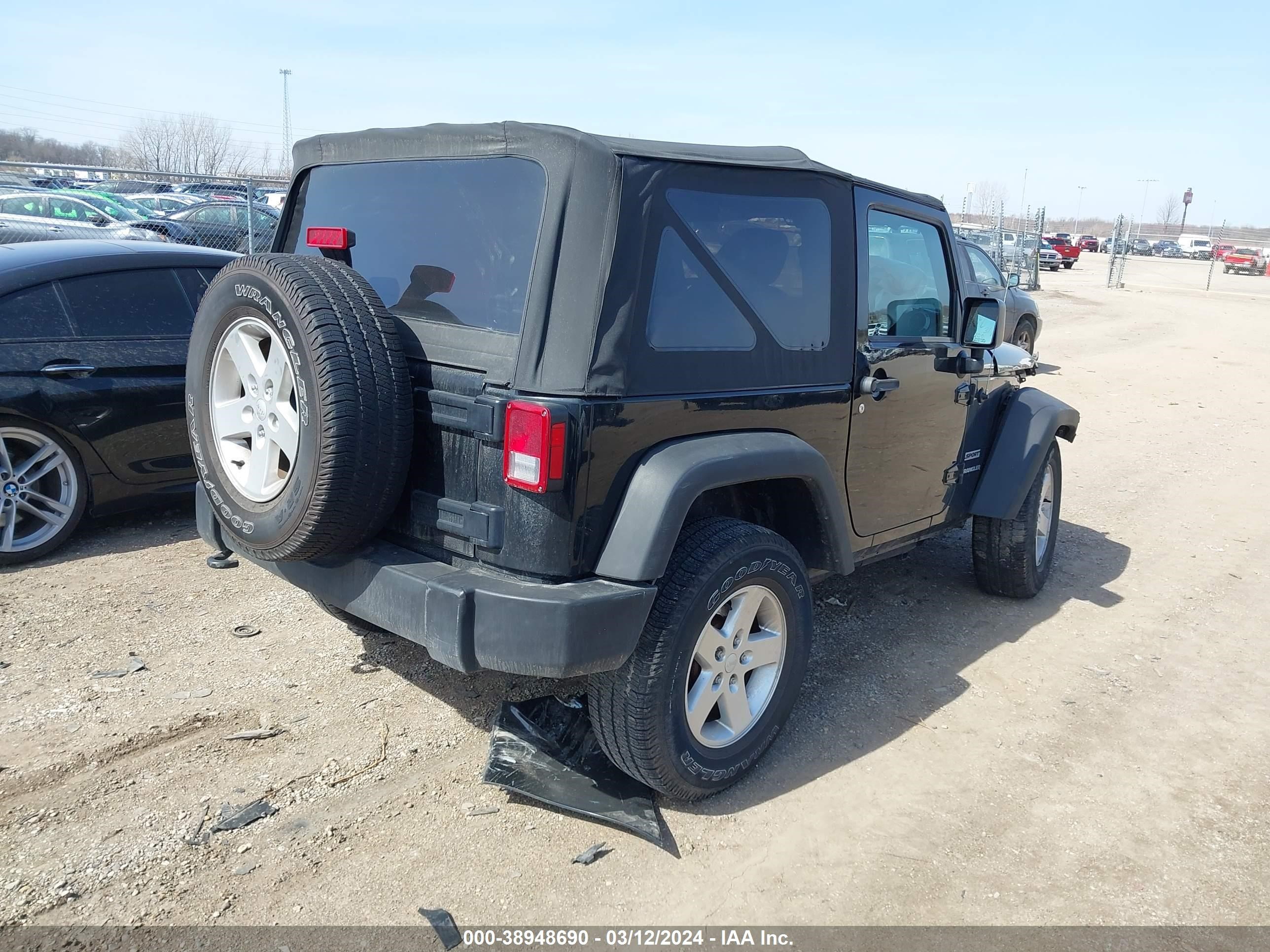 2016 Jeep Wrangler Sport vin: 1C4GJWAG3GL262601