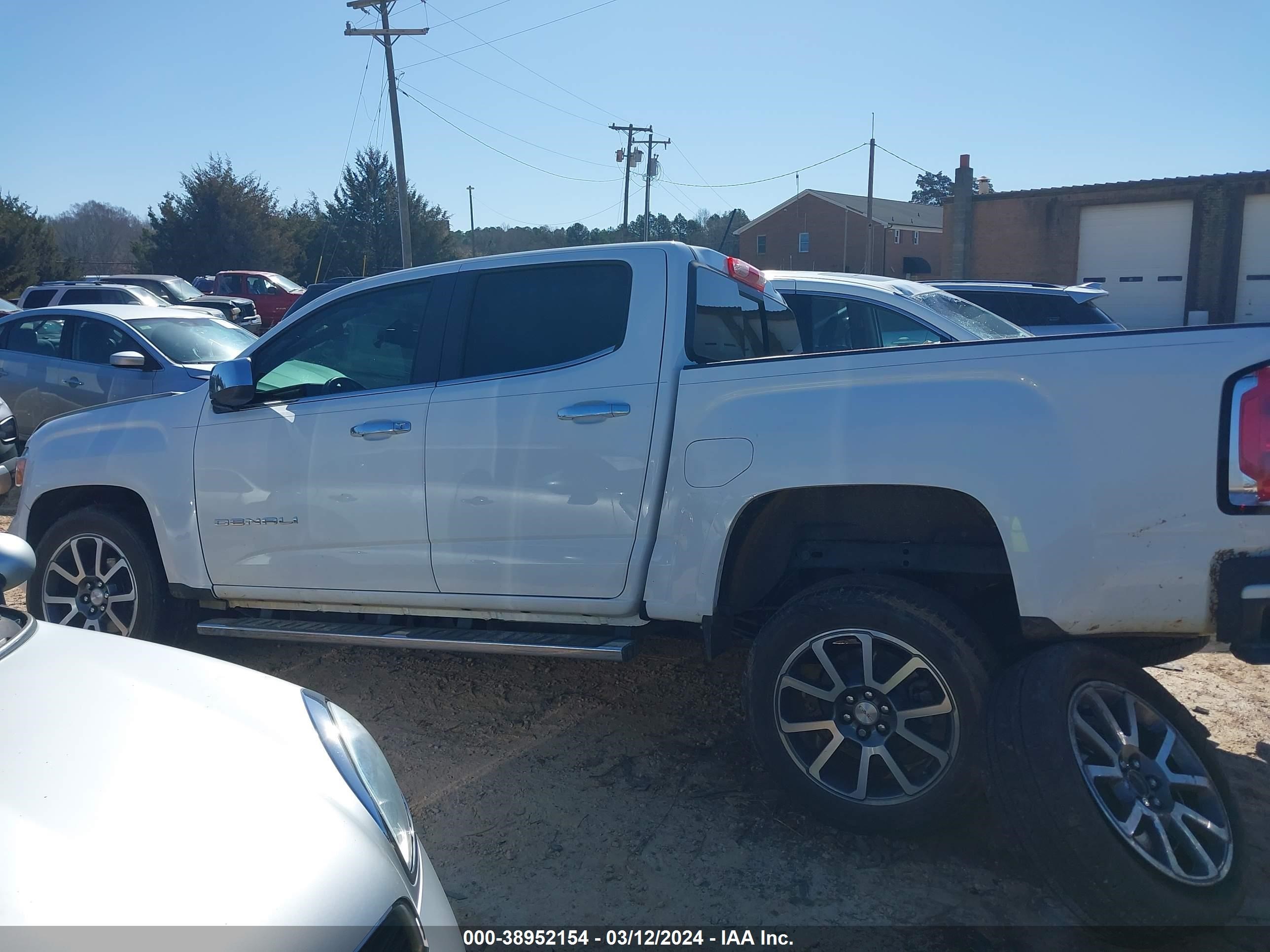 2022 GMC Canyon 2Wd Short Box Denali vin: 1GTG5EEN5N1119522