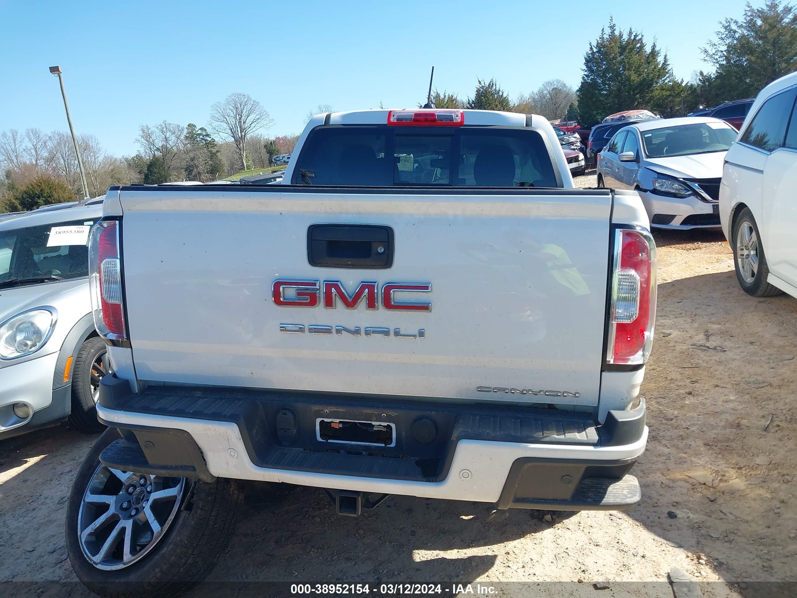 2022 GMC Canyon 2Wd Short Box Denali vin: 1GTG5EEN5N1119522