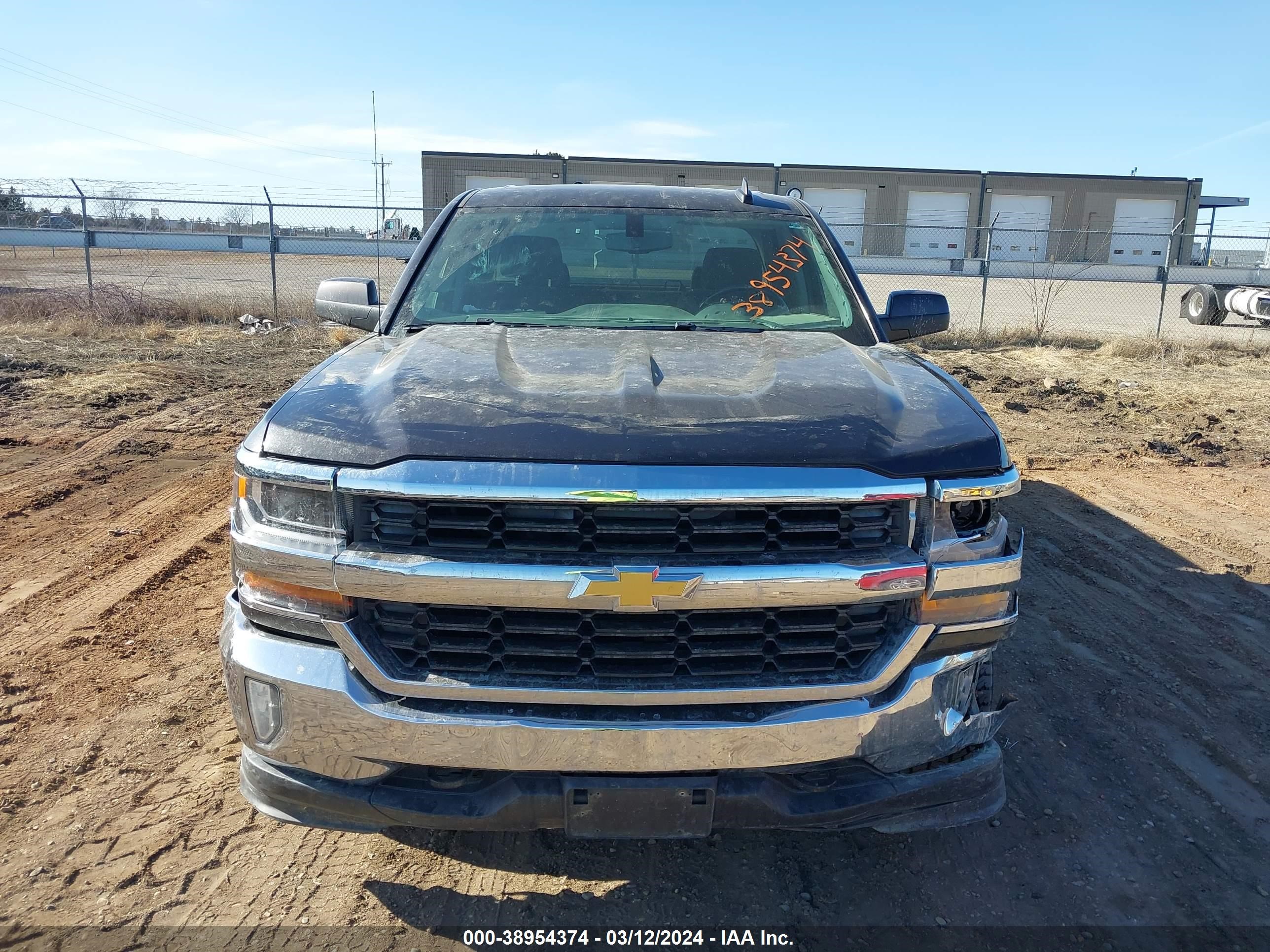 2016 Chevrolet Silverado 1500 1Lt vin: 1GCVKREC8GZ164111