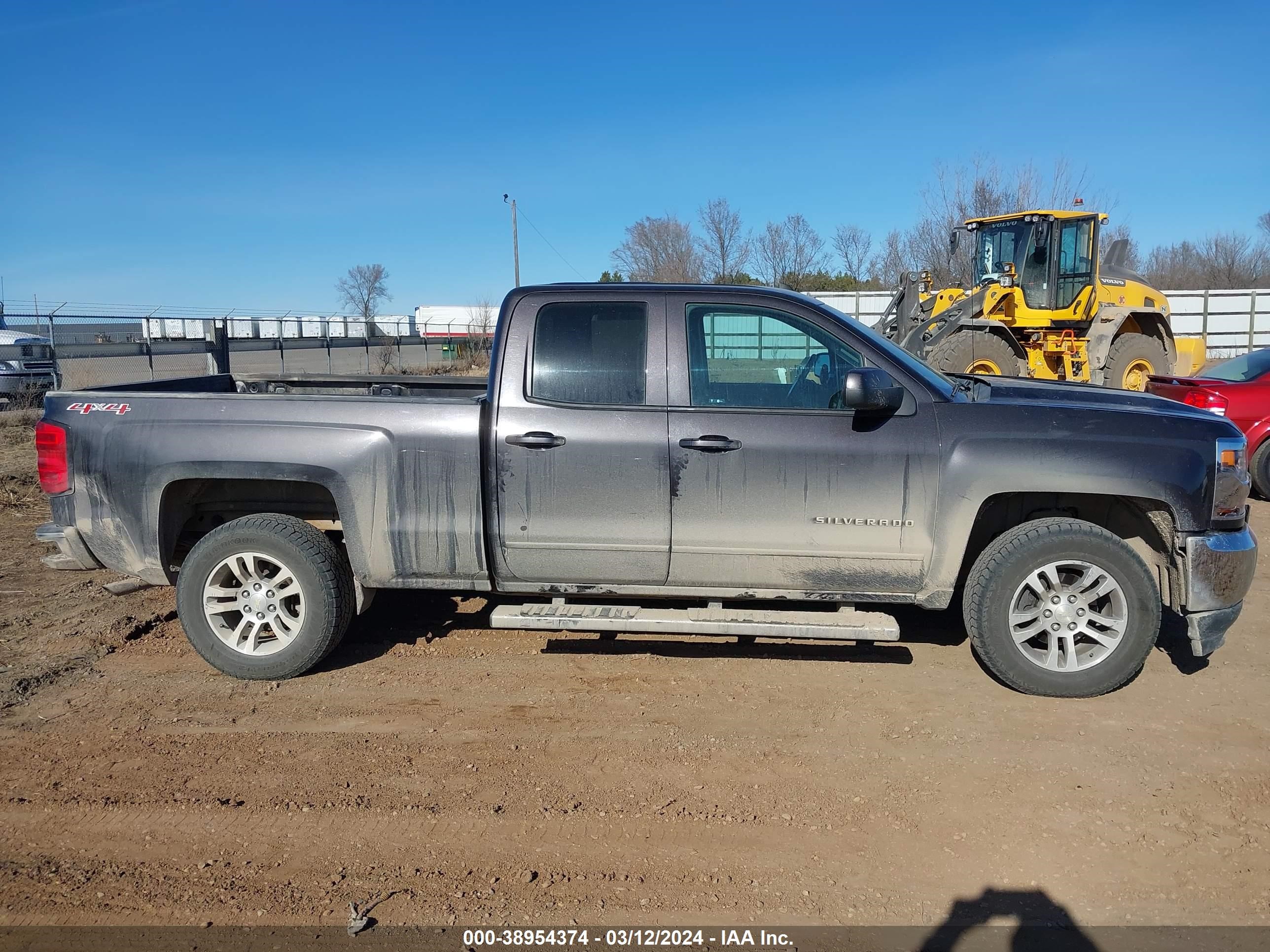 2016 Chevrolet Silverado 1500 1Lt vin: 1GCVKREC8GZ164111