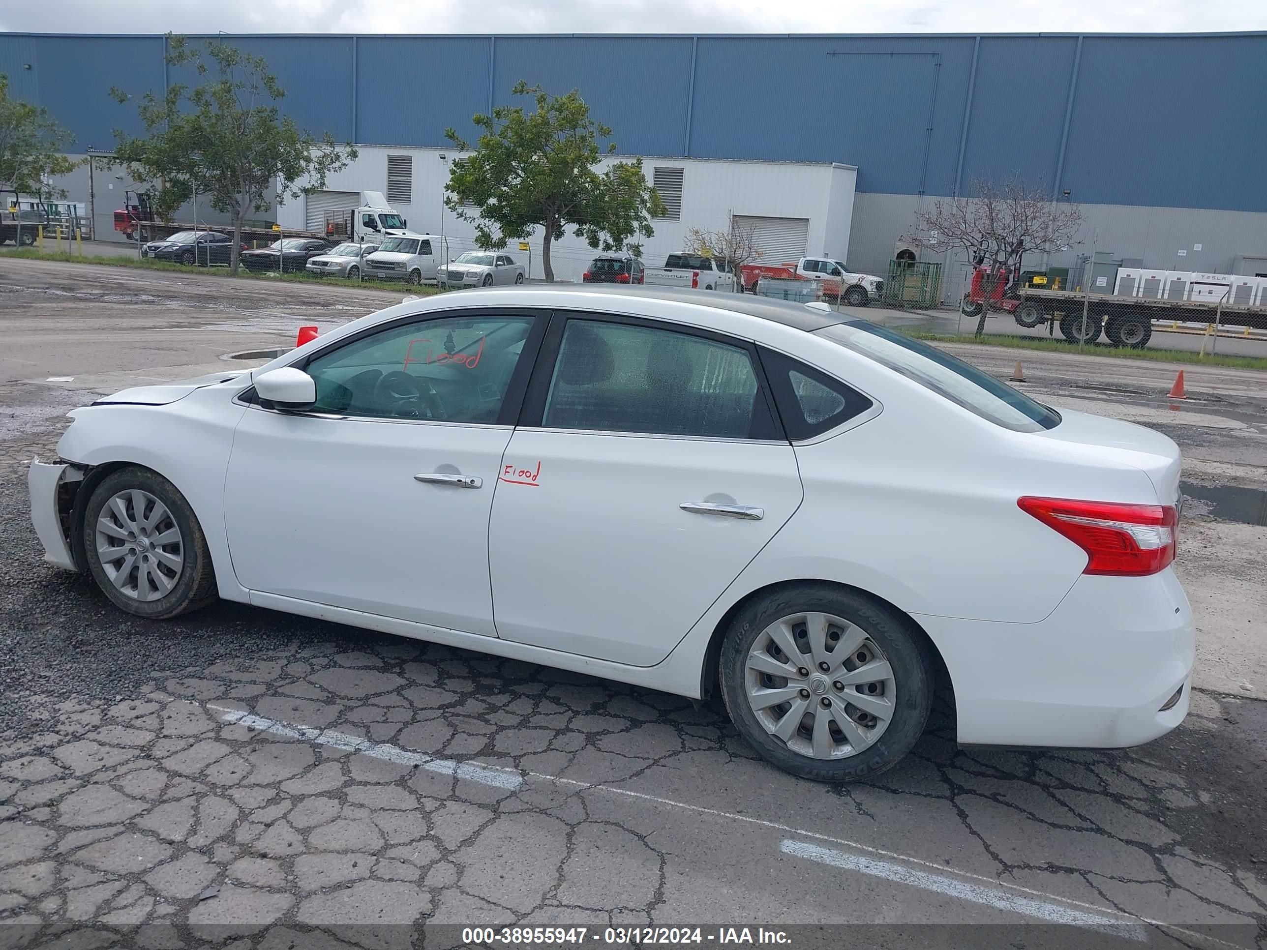 2017 Nissan Sentra Sv vin: 3N1AB7AP9HY359709