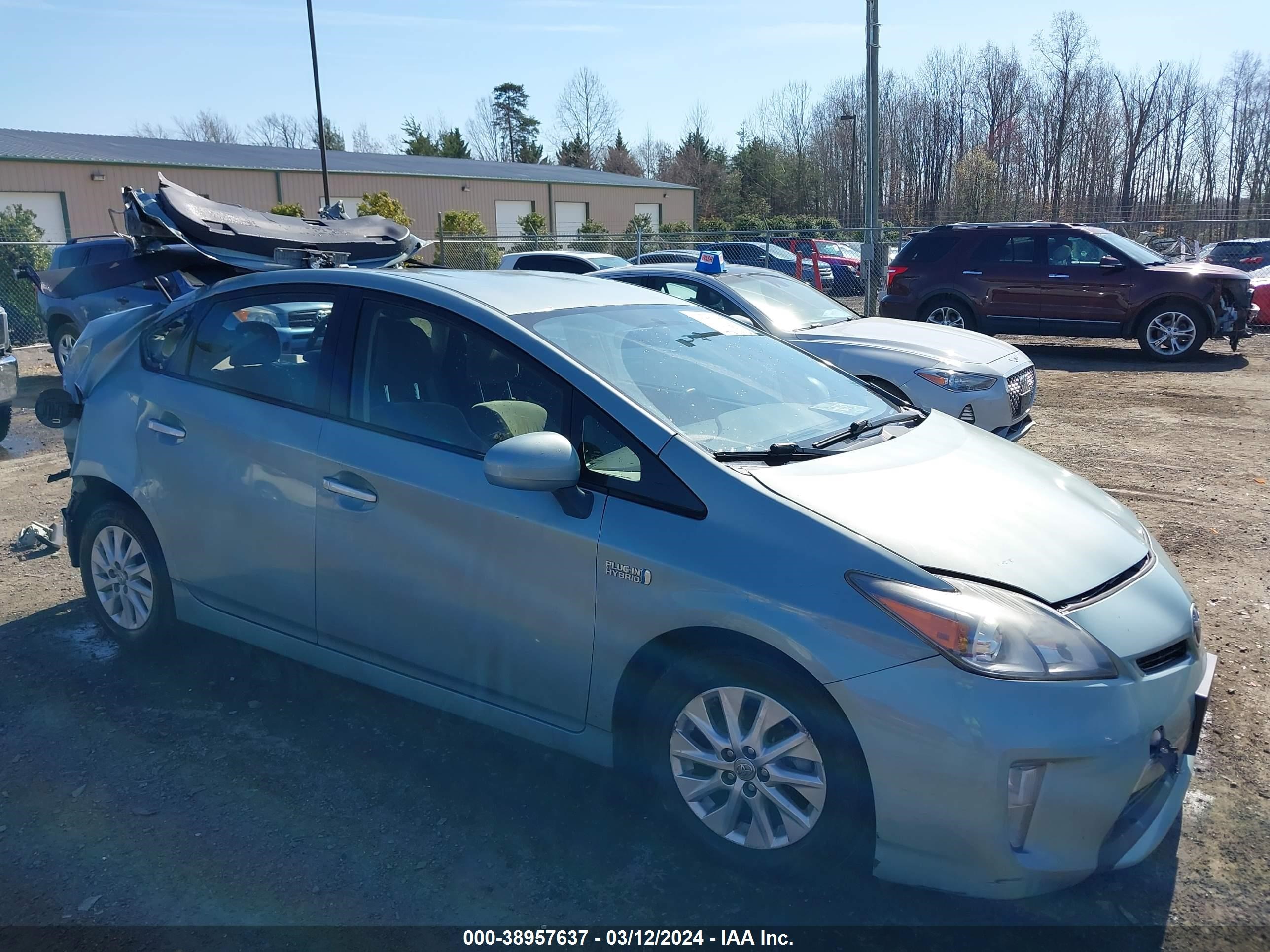 2014 Toyota Prius Plug-In vin: JTDKN3DP7E3050046