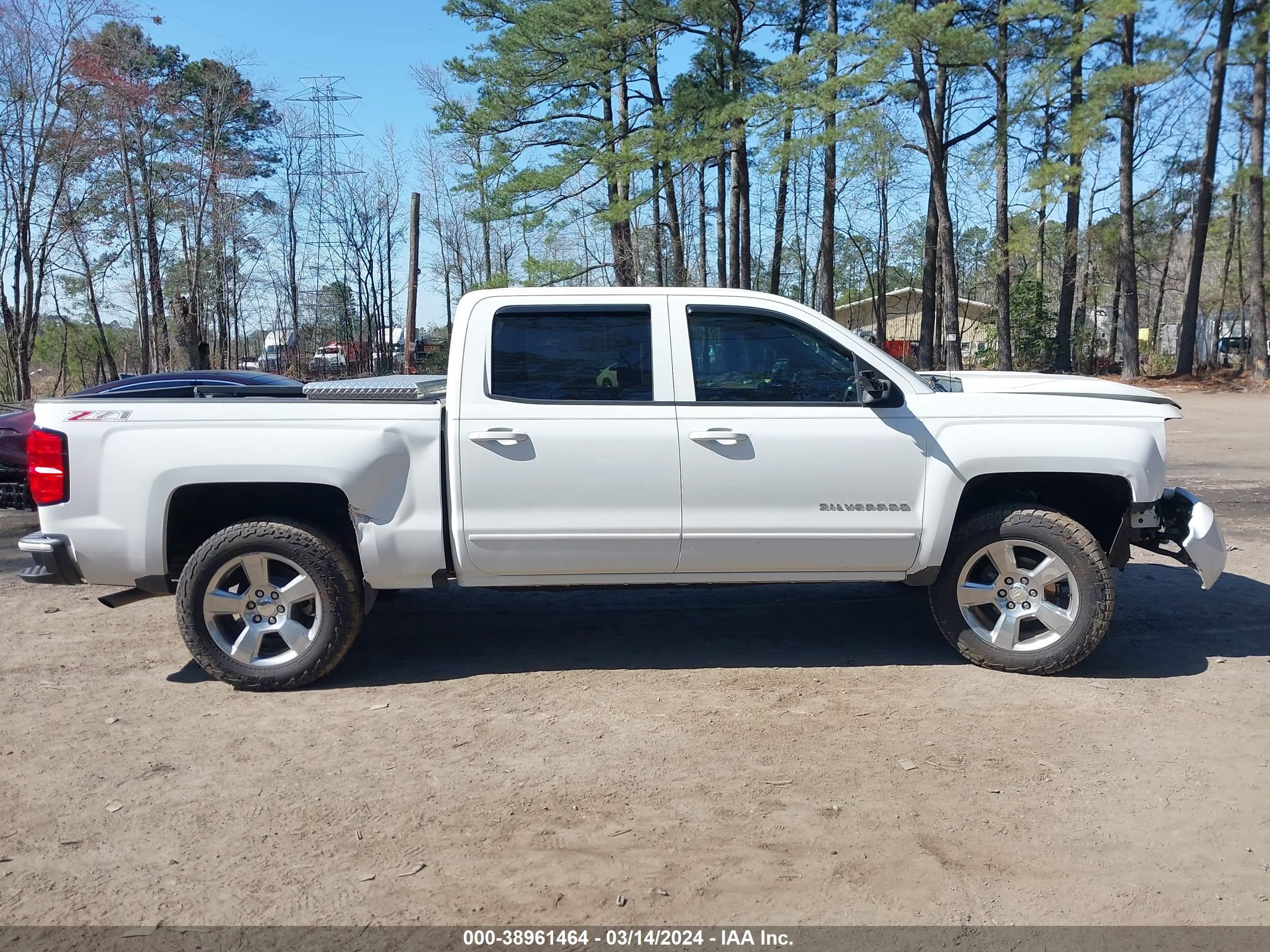 2017 Chevrolet Silverado 1500 2Lt vin: 3GCUKREC2HG234408