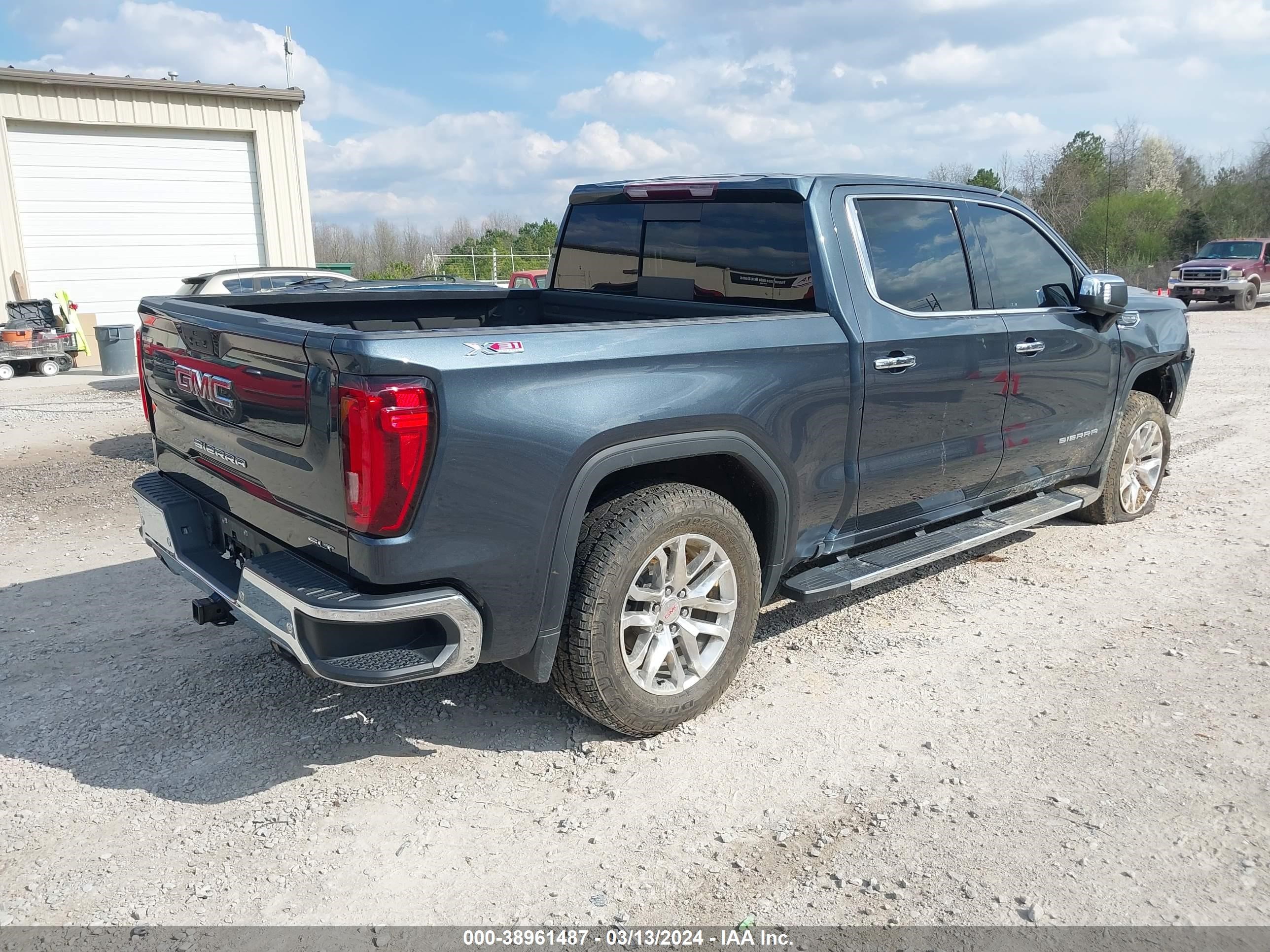 2020 GMC Sierra 1500 4Wd Short Box Slt vin: 3GTU9DED3LG373740