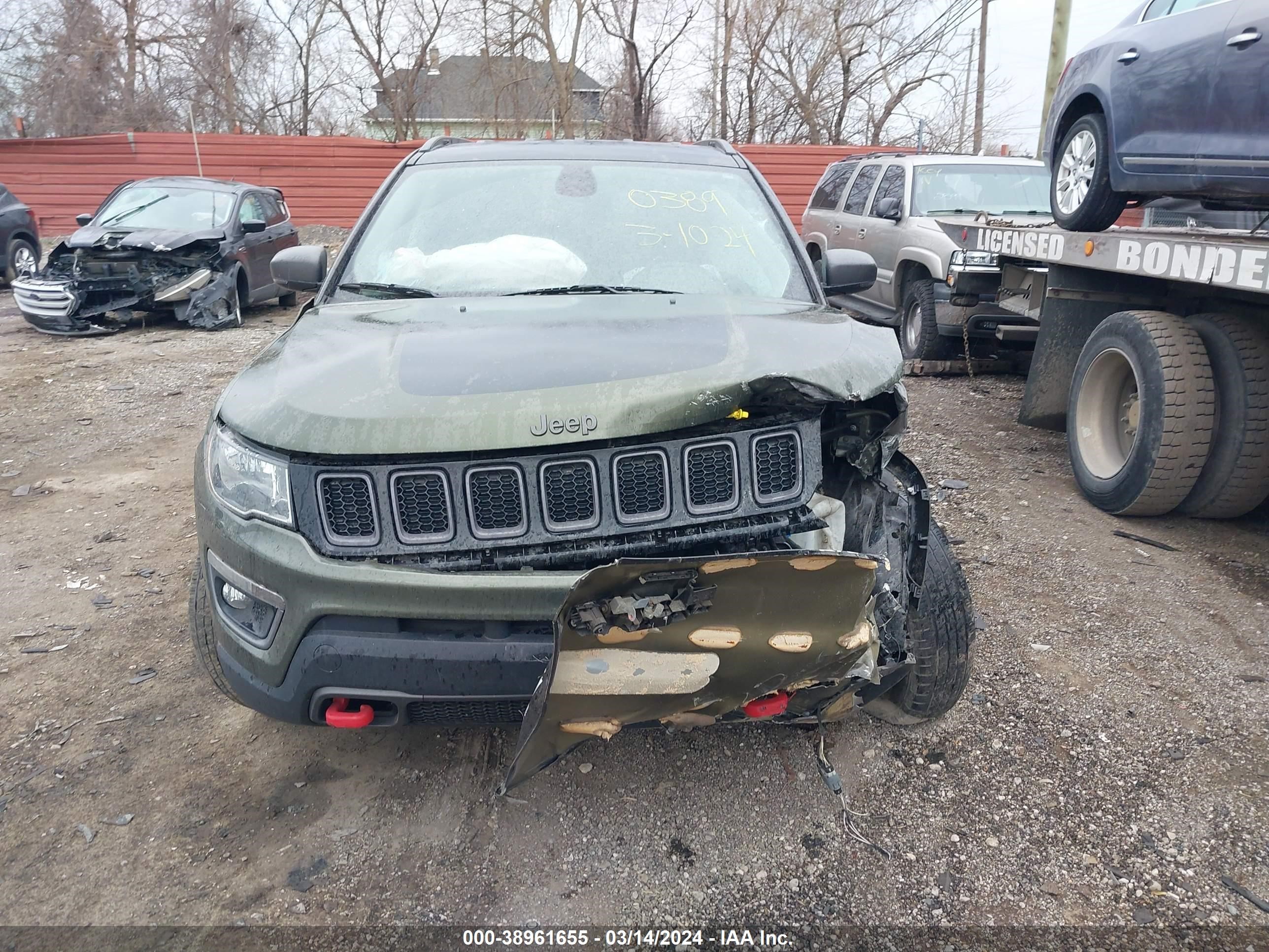 2018 Jeep Compass Trailhawk 4X4 vin: 3C4NJDDB6JT410389