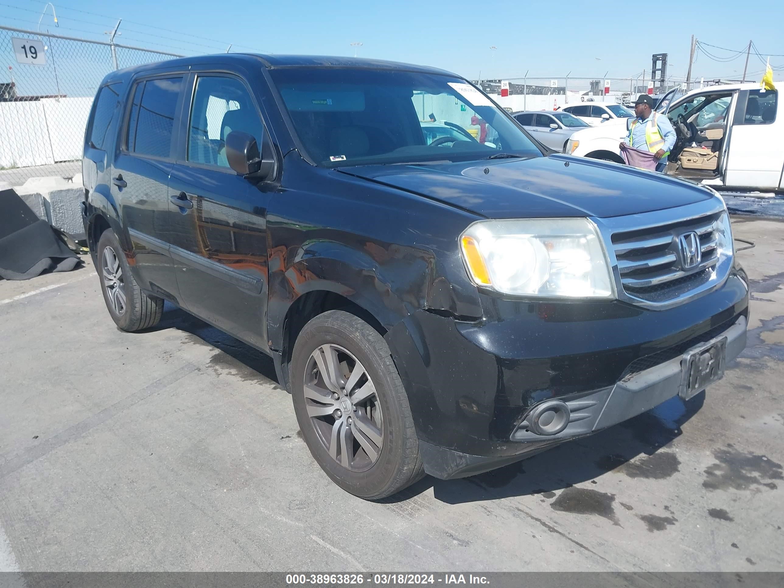 2012 Honda Pilot Lx vin: 5FNYF3H21CB004590