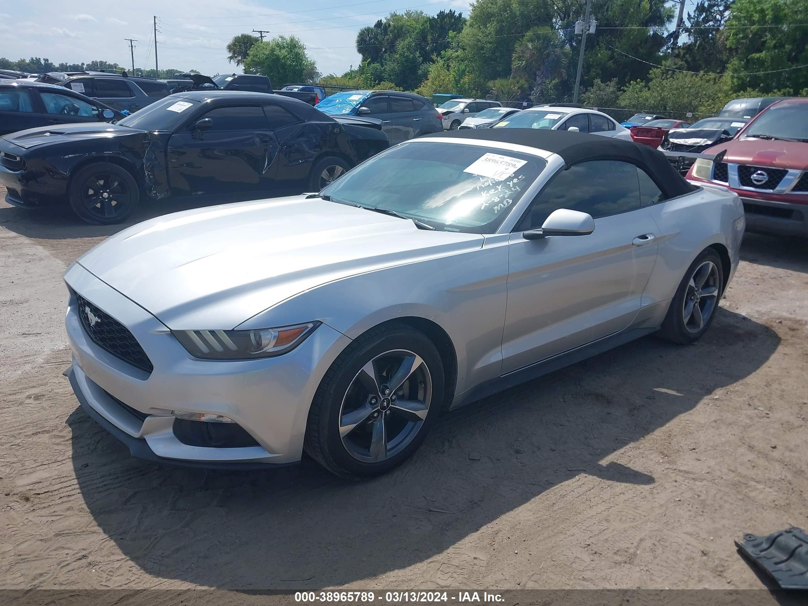 2015 Ford Mustang V6 vin: 1FATP8EM0F5335795