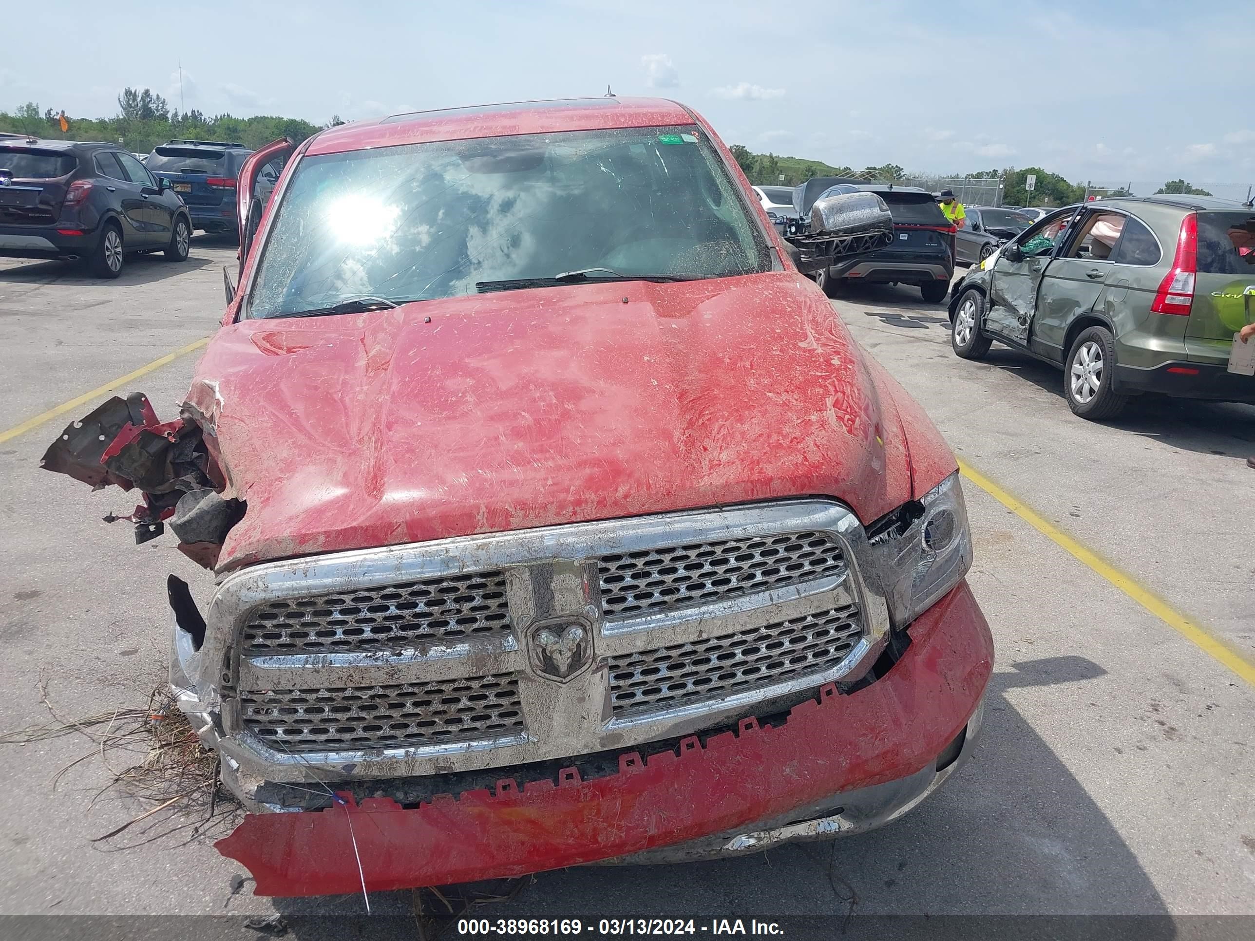 2014 Ram 1500 Laramie vin: 1C6RR7NT1ES126668