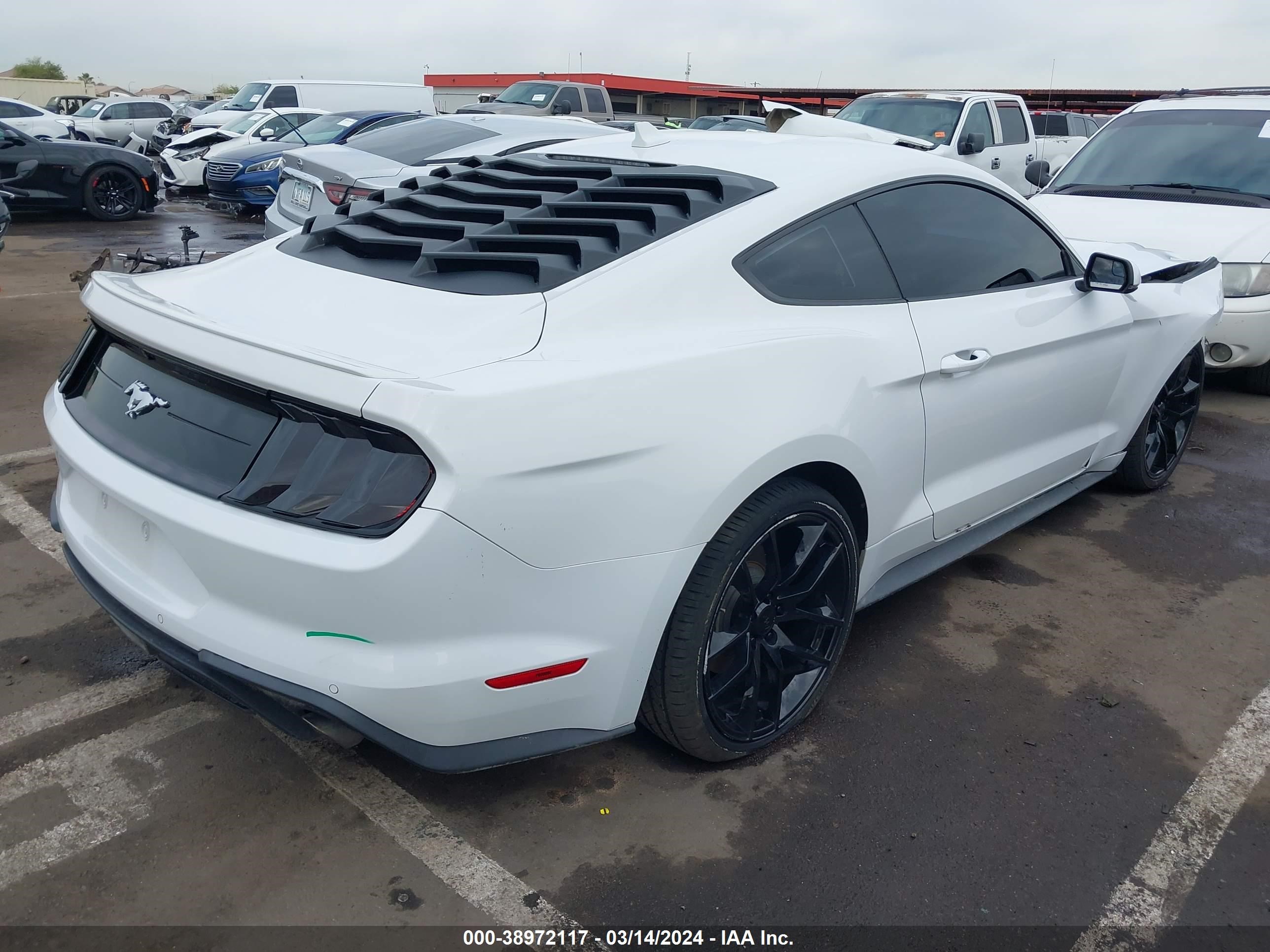 2020 Ford Mustang Ecoboost Premium Fastback vin: 1FA6P8TH7L5137021