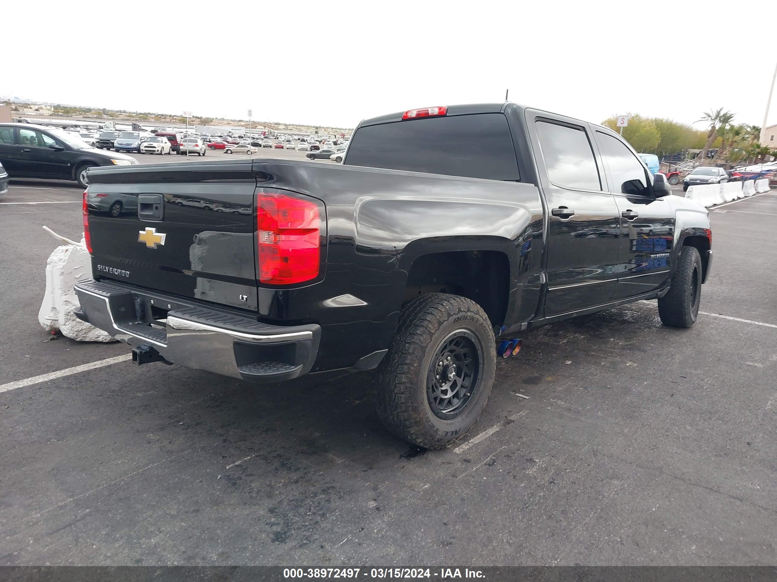 2017 Chevrolet Silverado 1500 1Lt vin: 3GCPCREC8HG480339