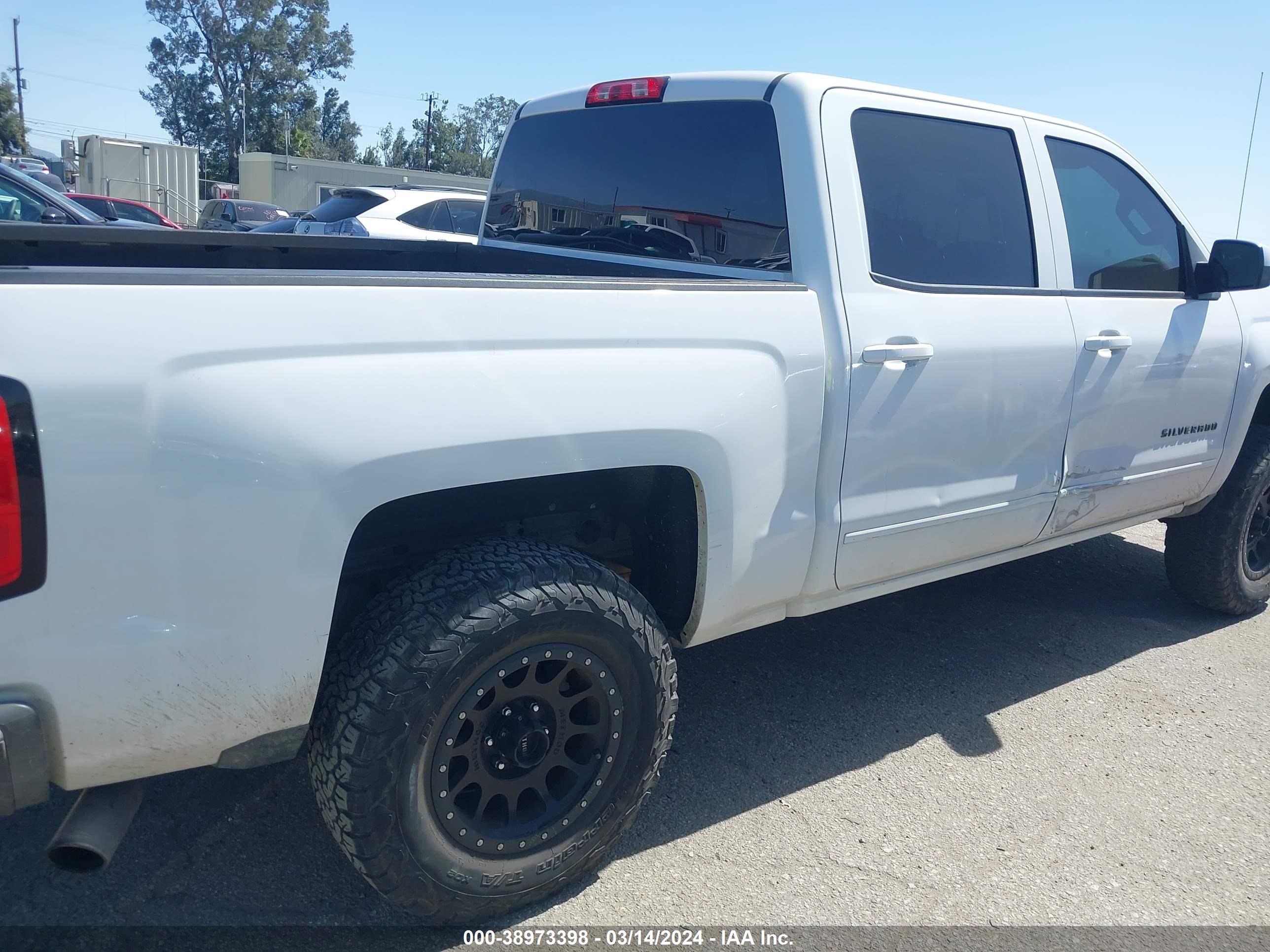 2015 Chevrolet Silverado 1500 1Lt vin: 3GCPCREC9FG405789