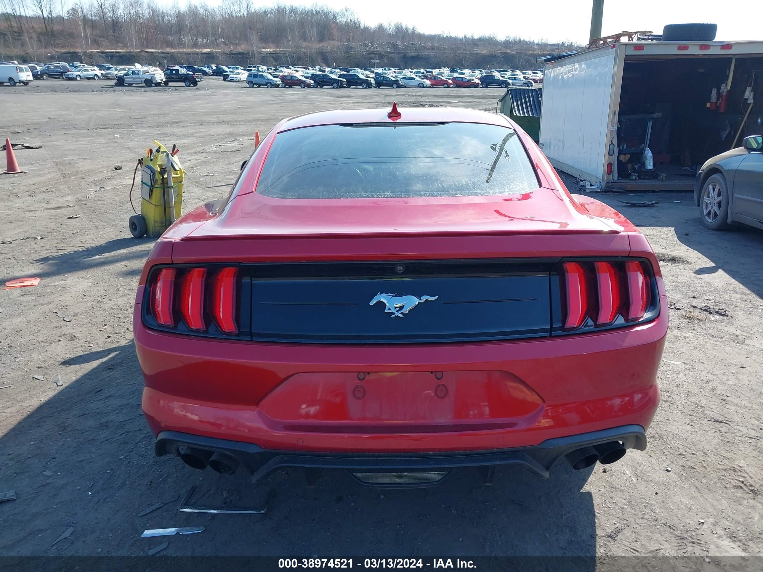 2020 Ford Mustang Ecoboost Fastback vin: 1FA6P8TH4L5183745