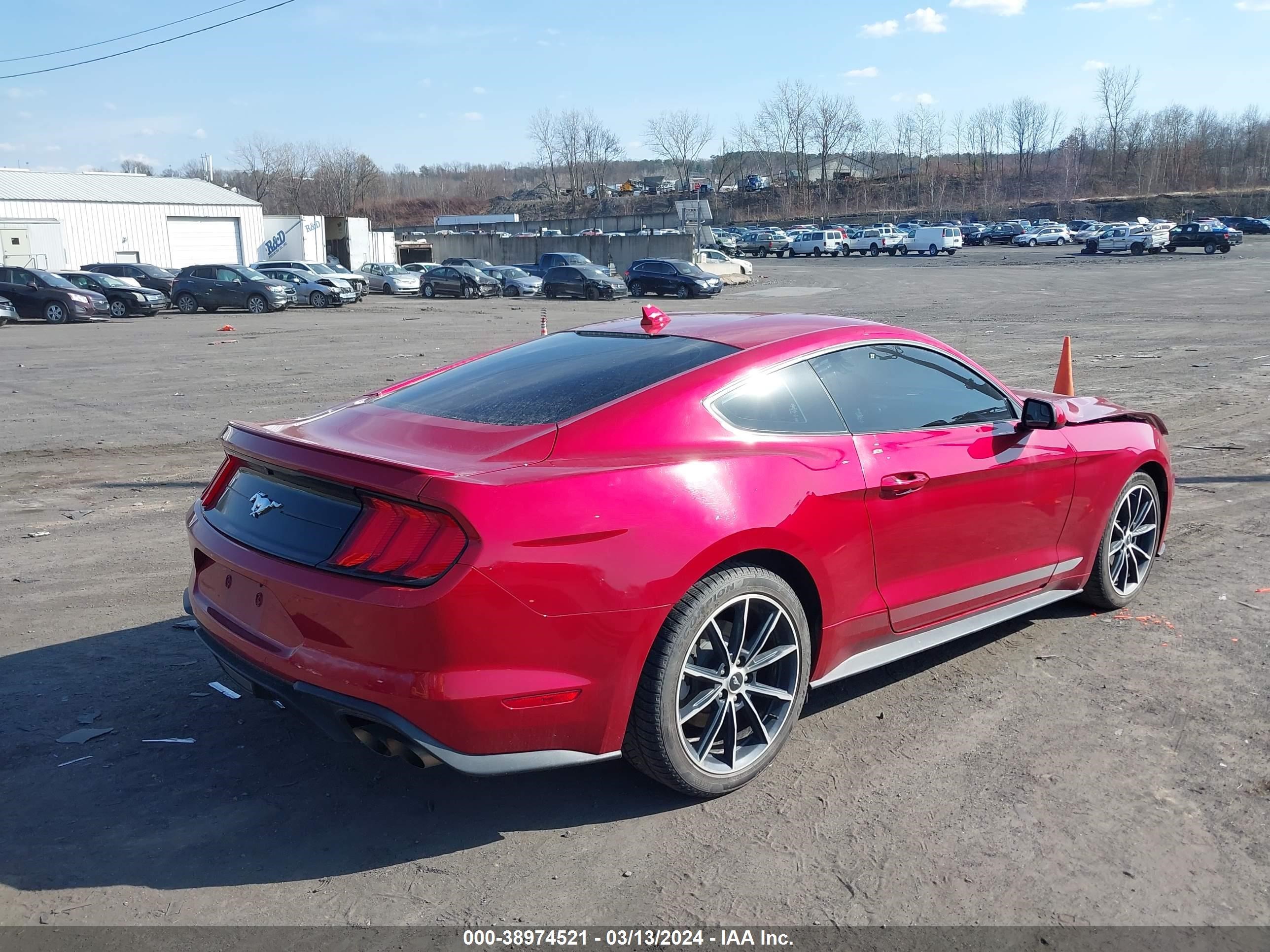 2020 Ford Mustang Ecoboost Fastback vin: 1FA6P8TH4L5183745