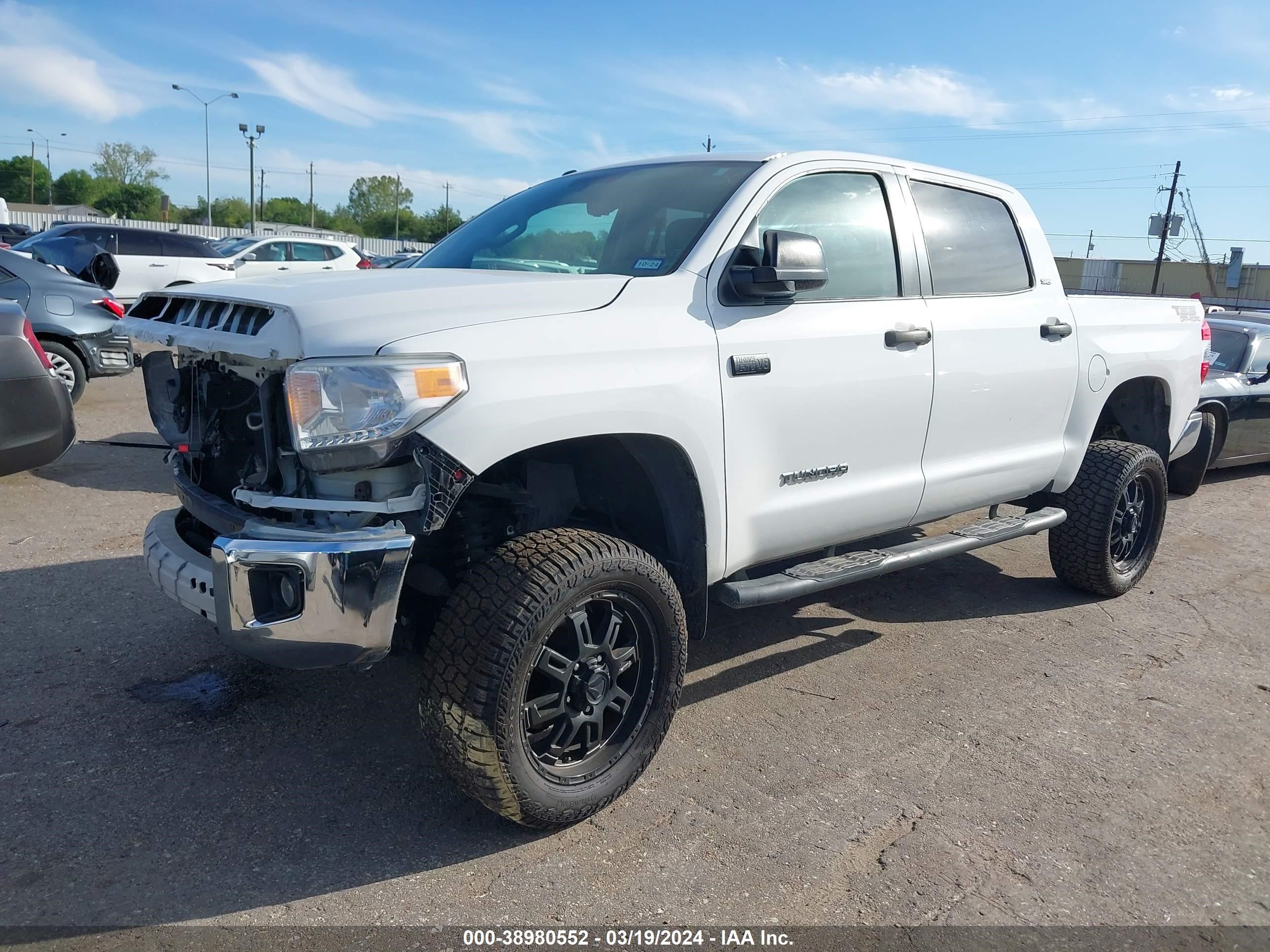 2015 Toyota Tundra Sr5 5.7L V8 vin: 5TFEY5F11FX188510