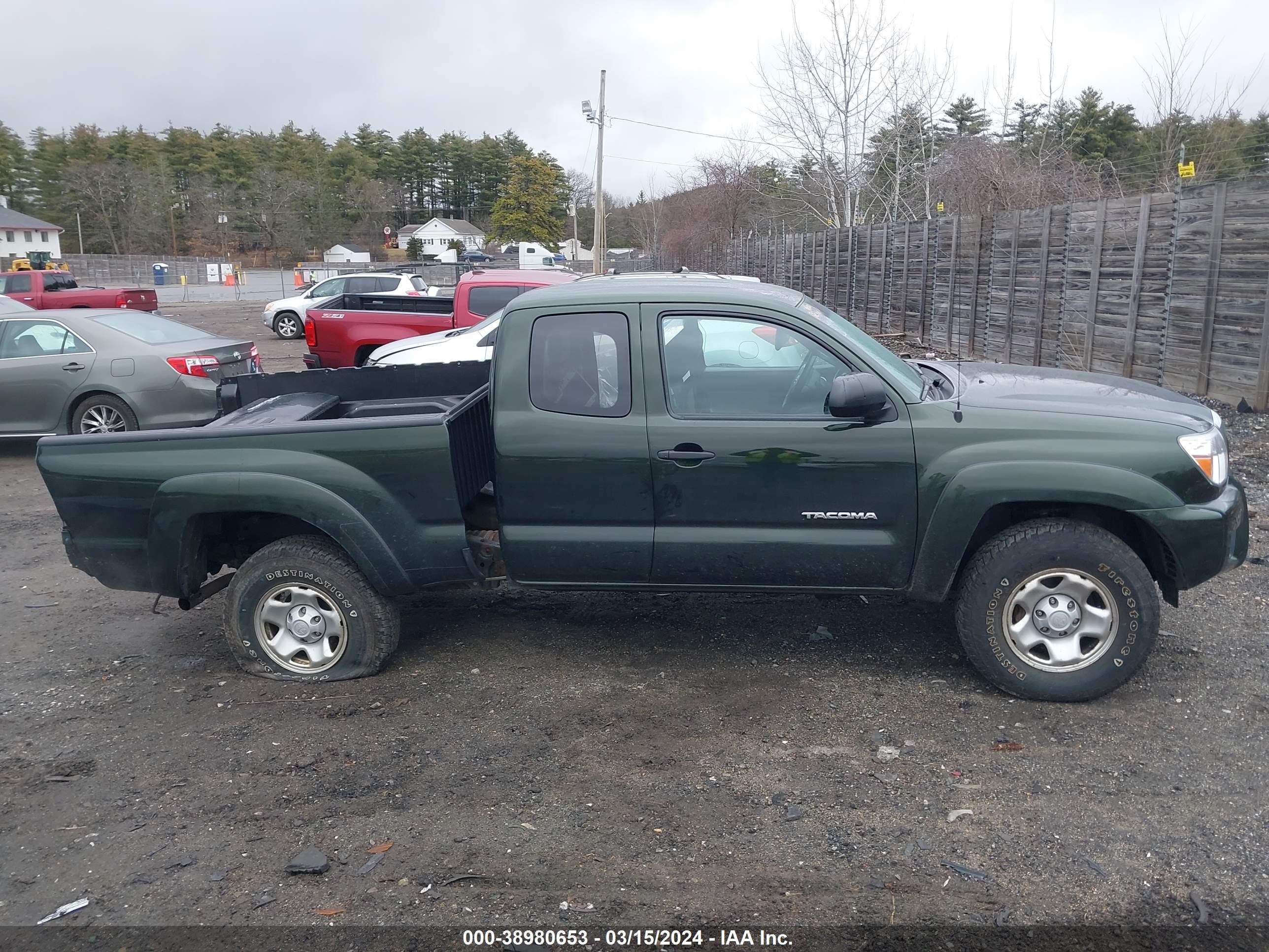 2013 Toyota Tacoma vin: 5TFUX4EN6DX018606