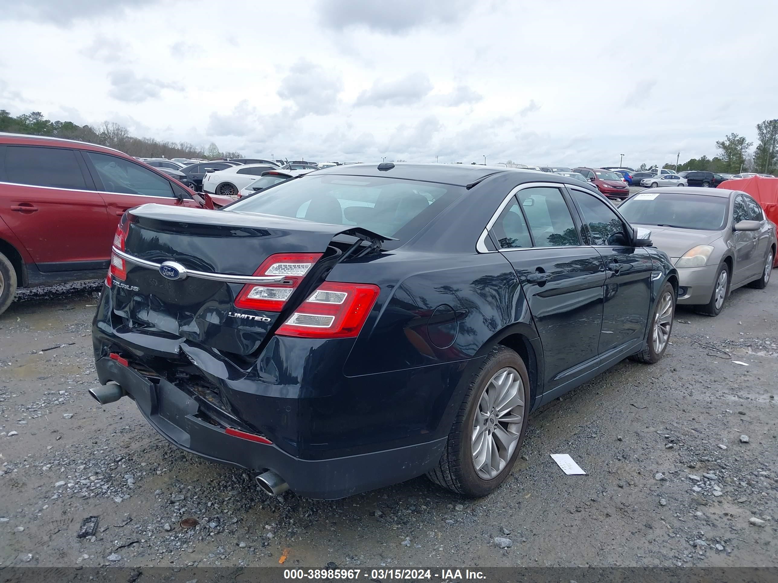 2015 Ford Taurus Limited vin: 1FAHP2F83FG118735