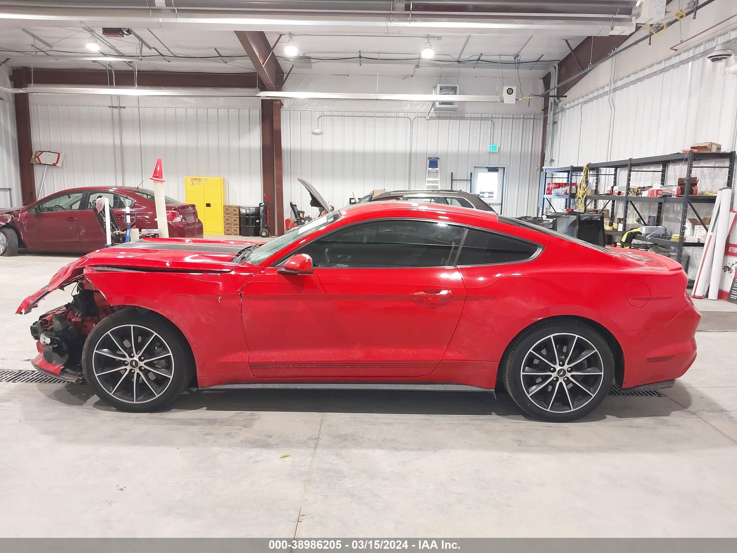 2015 Ford Mustang Ecoboost vin: 1FA6P8TH8F5319945