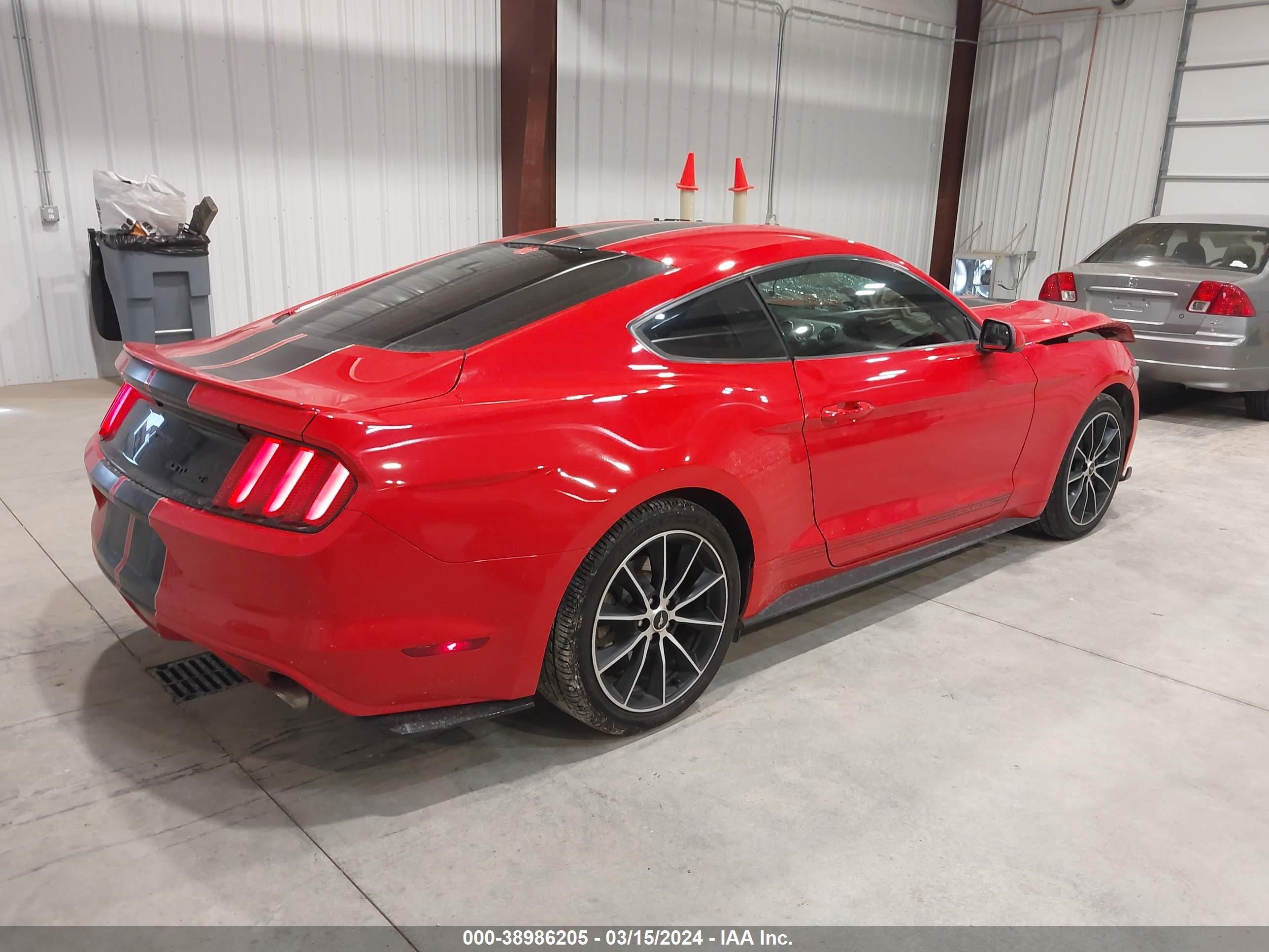 2015 Ford Mustang Ecoboost vin: 1FA6P8TH8F5319945