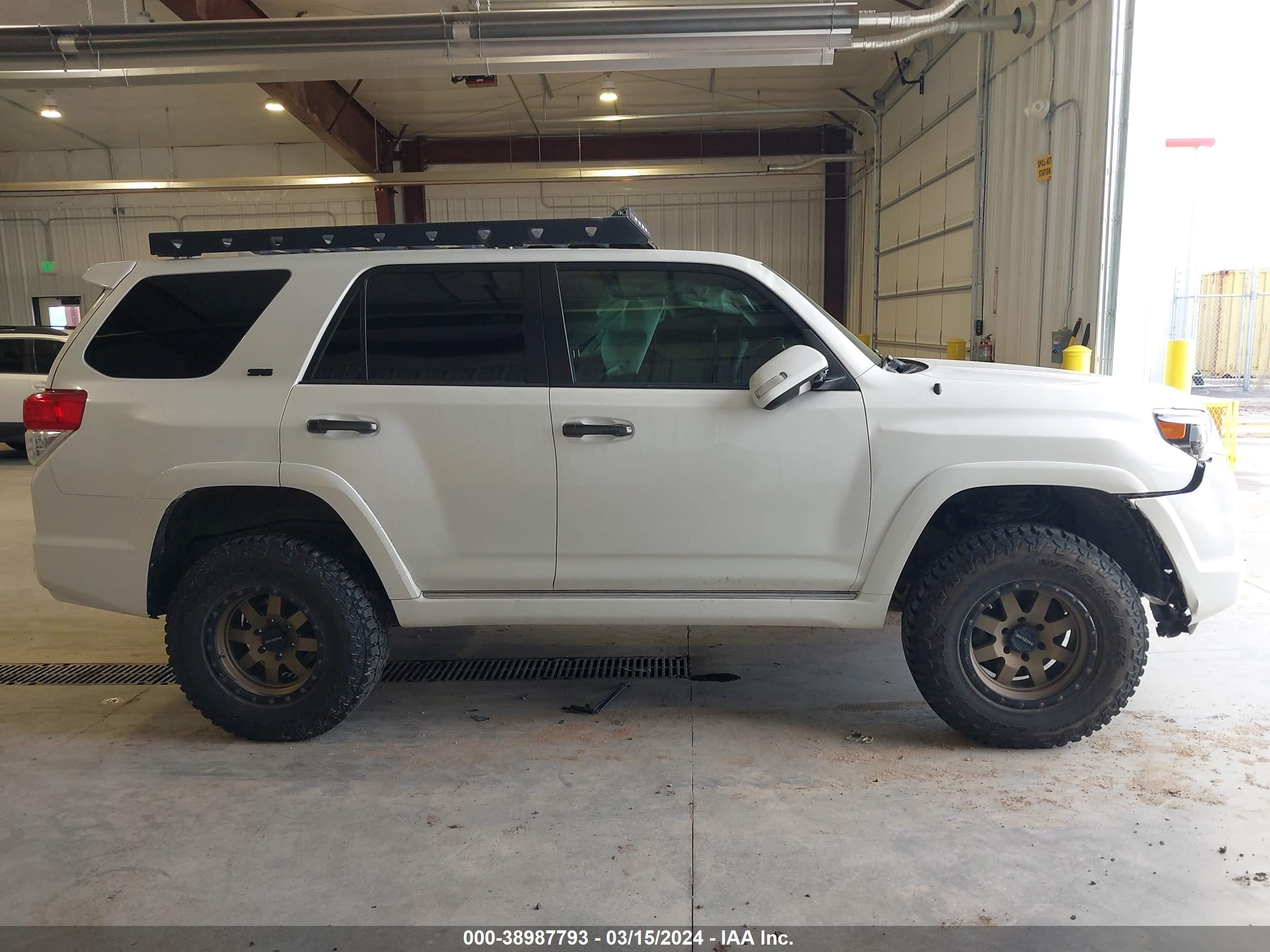 2012 Toyota 4Runner Sr5 vin: JTEBU5JR9C5096043