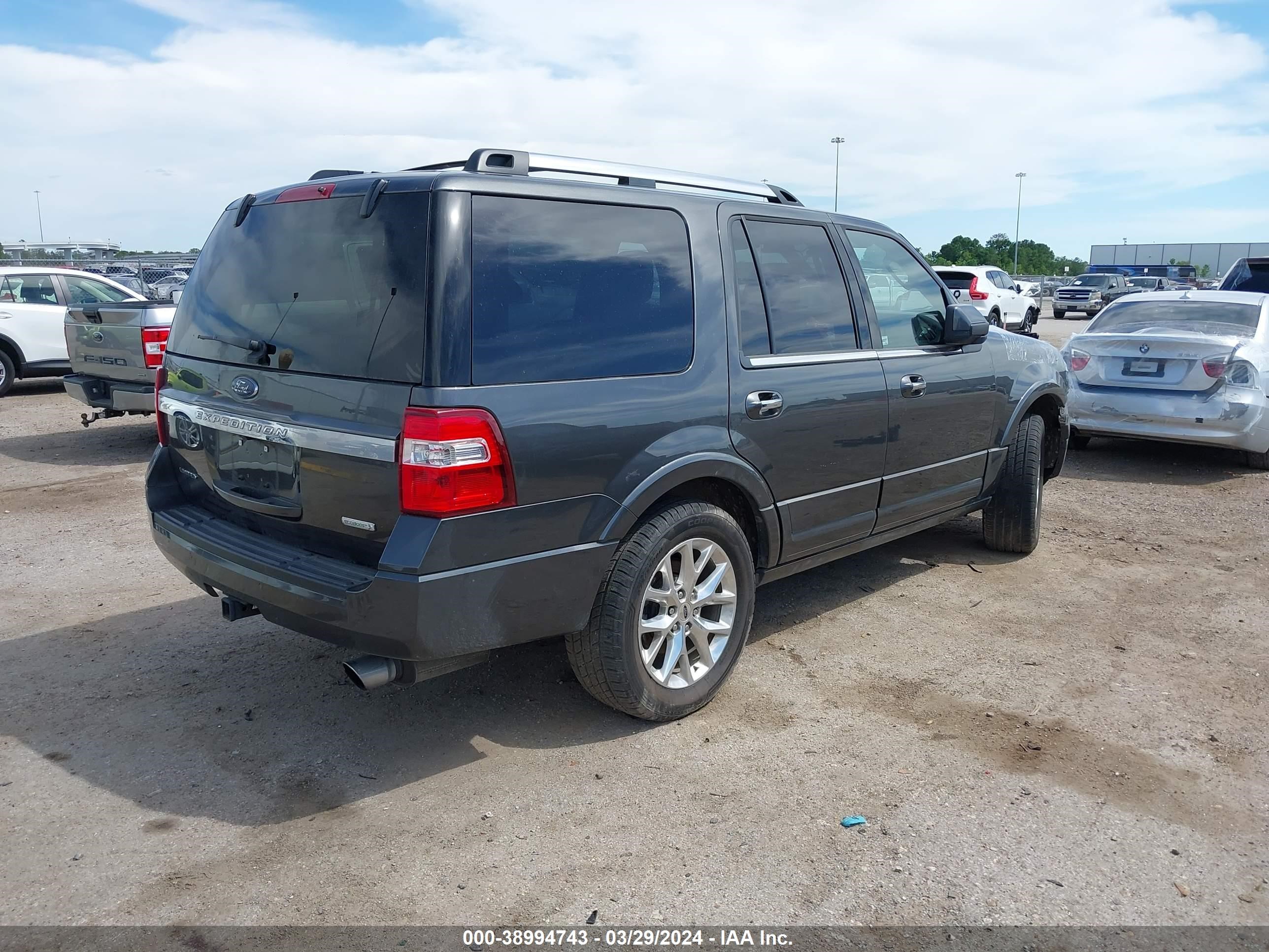 2017 Ford Expedition Limited vin: 1FMJU2AT4HEA03748