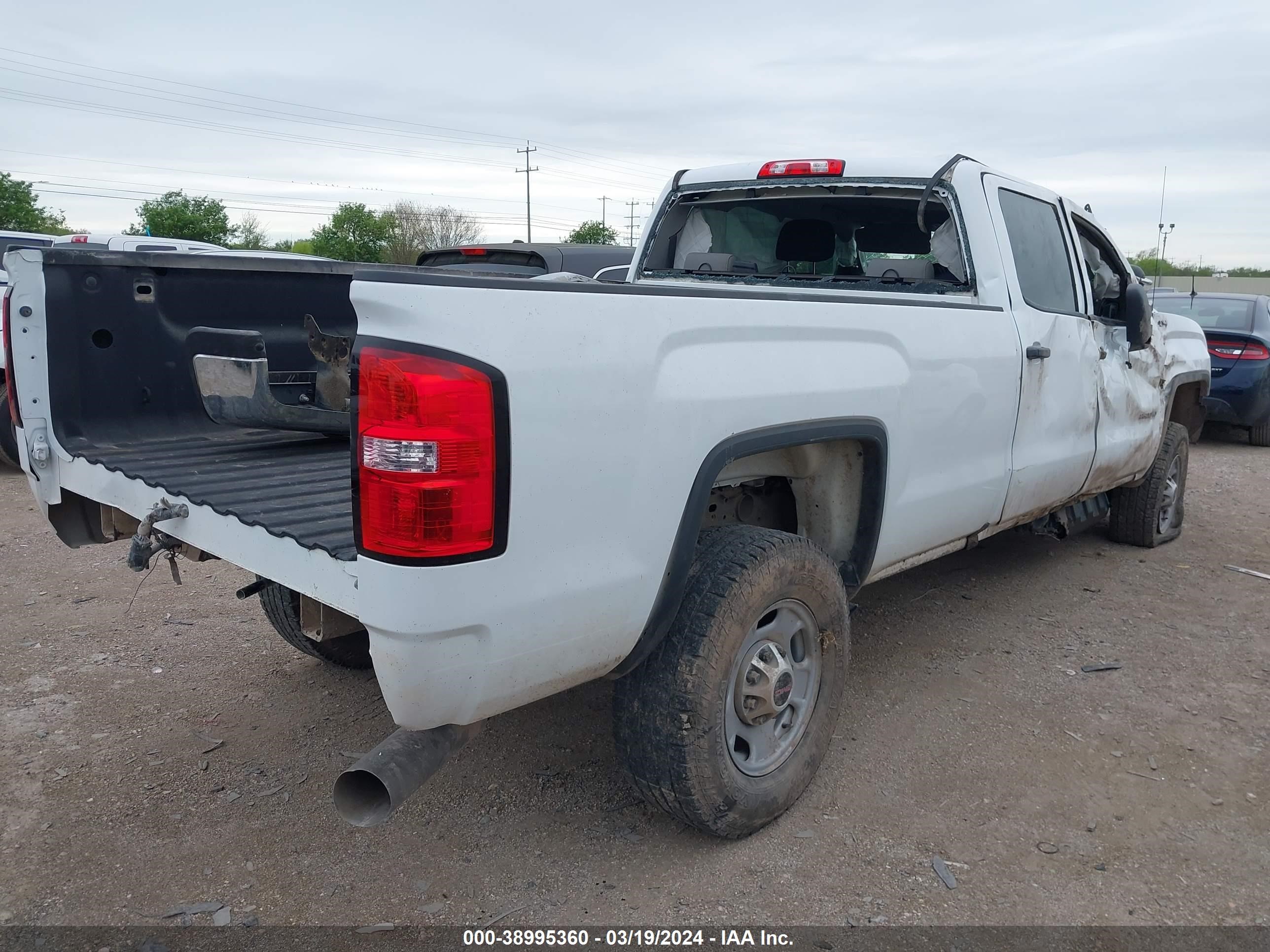 2019 GMC Sierra 2500Hd vin: 1GT12NEY3KF227628