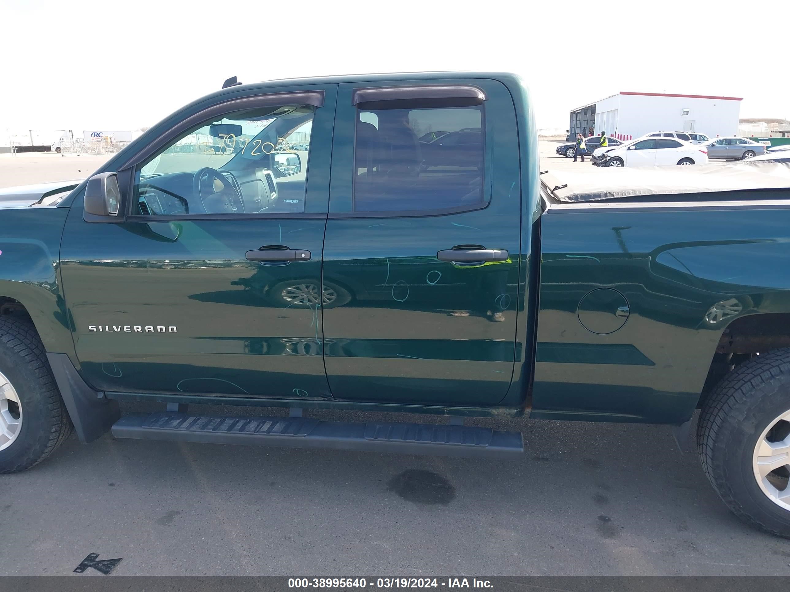 2014 Chevrolet Silverado 1500 2Lt vin: 1GCVKREC9EZ323215