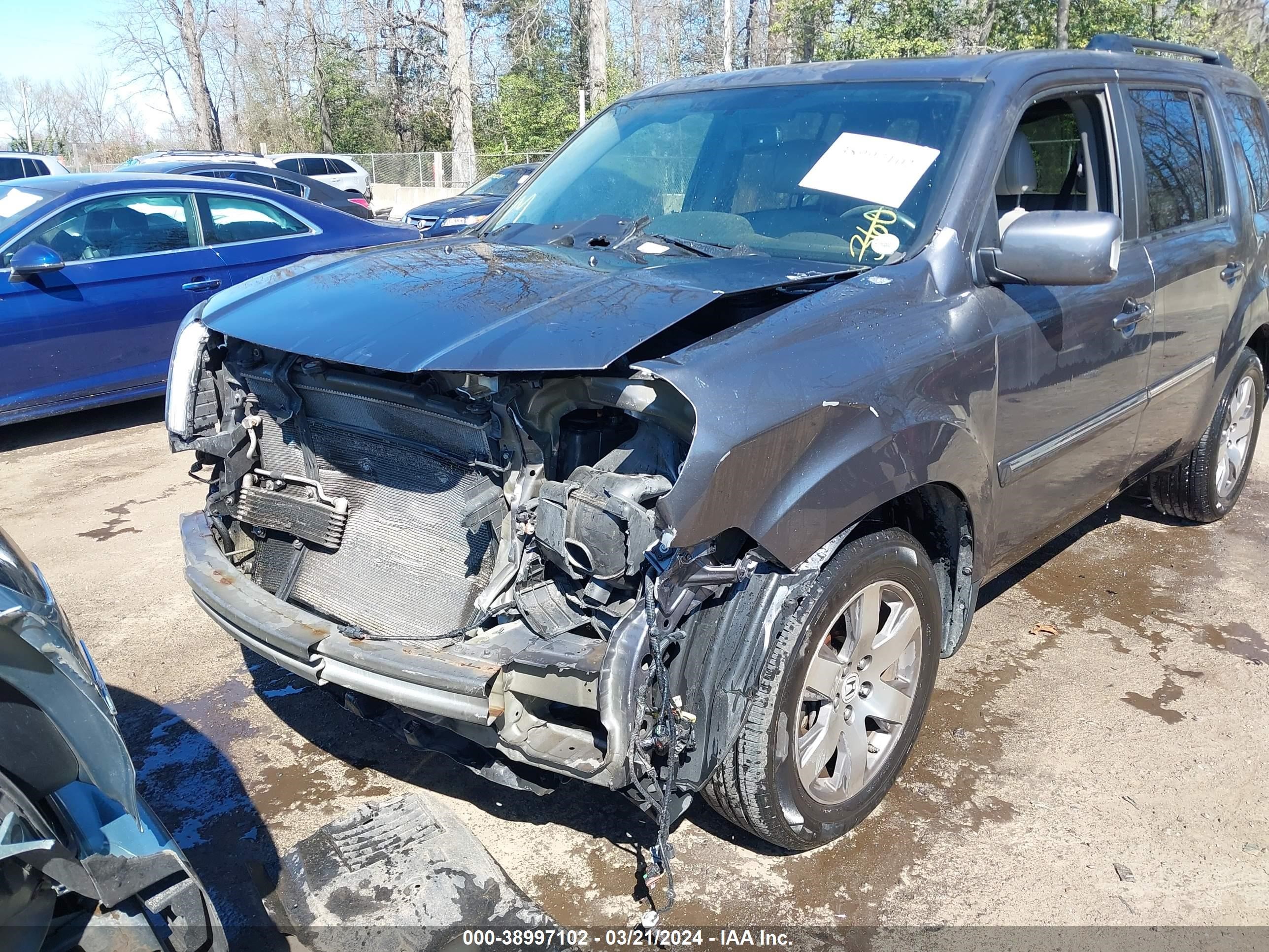 2015 Honda Pilot Touring vin: 5FNYF4H91FB049309