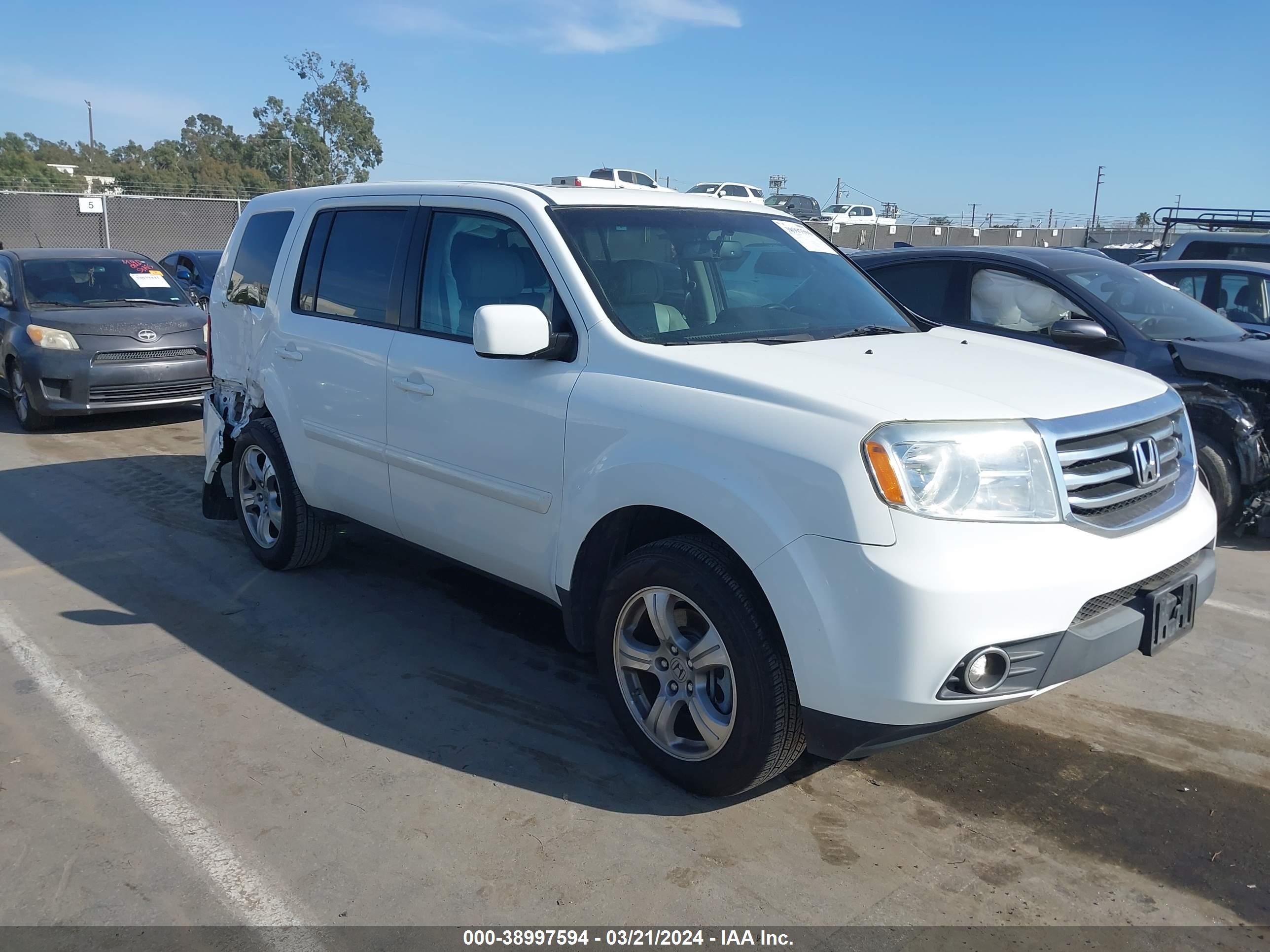 2015 Honda Pilot Ex-L vin: 5FNYF3H58FB012779