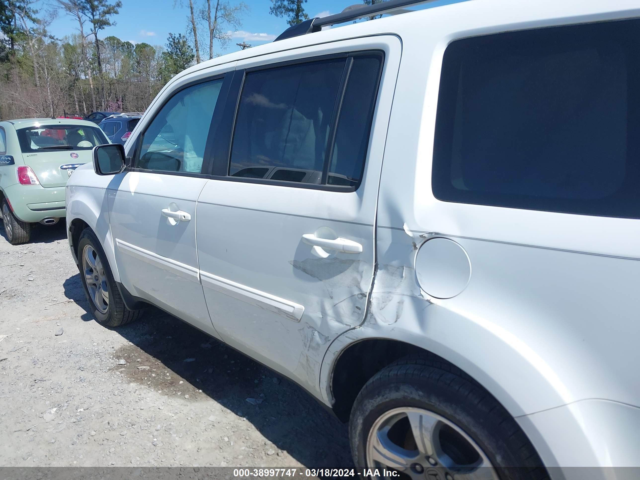 2013 Honda Pilot Ex-L vin: 5FNYF3H5XDB028513