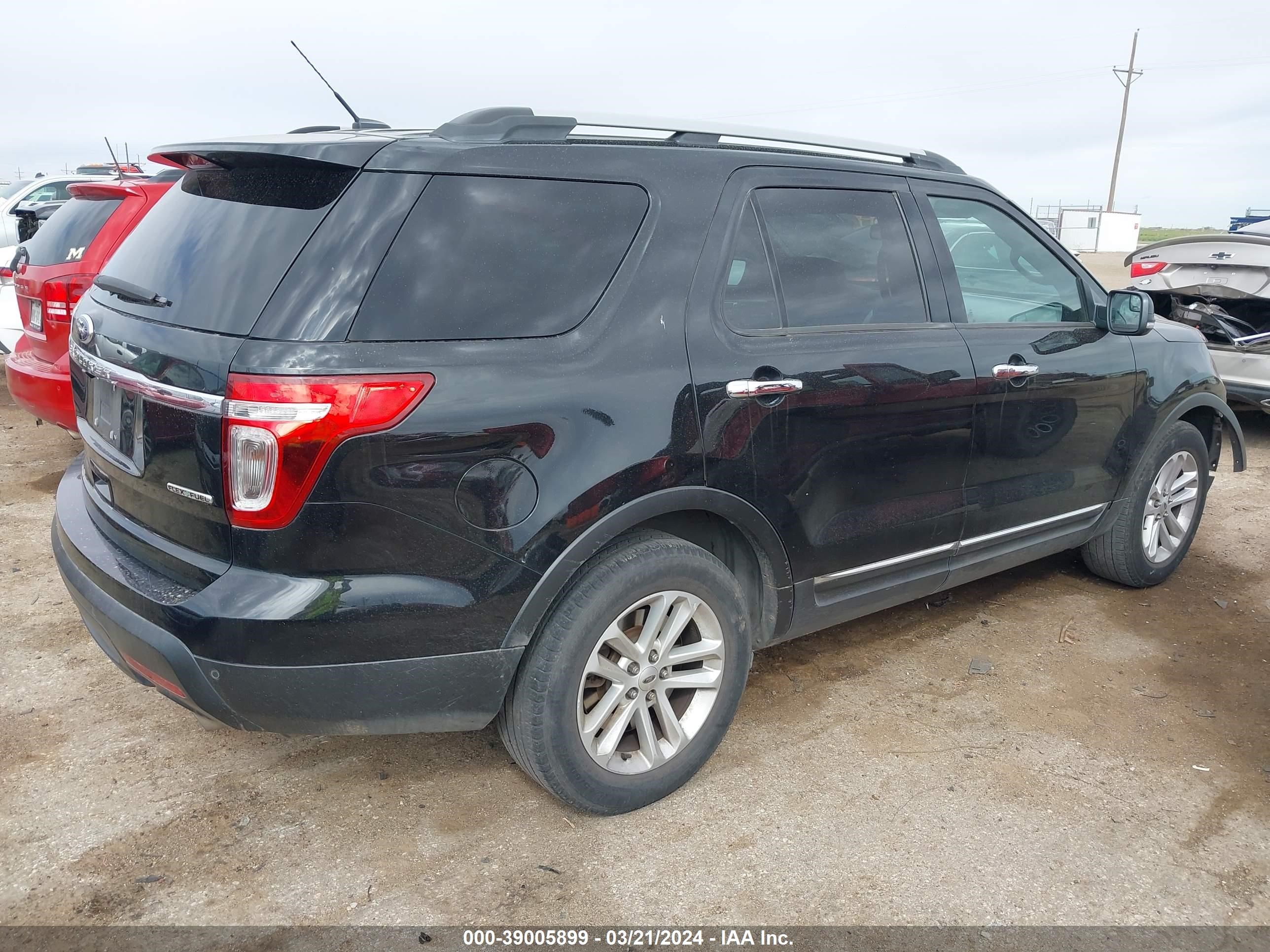 2015 Ford Explorer Xlt vin: 1FM5K7D89FGB53108