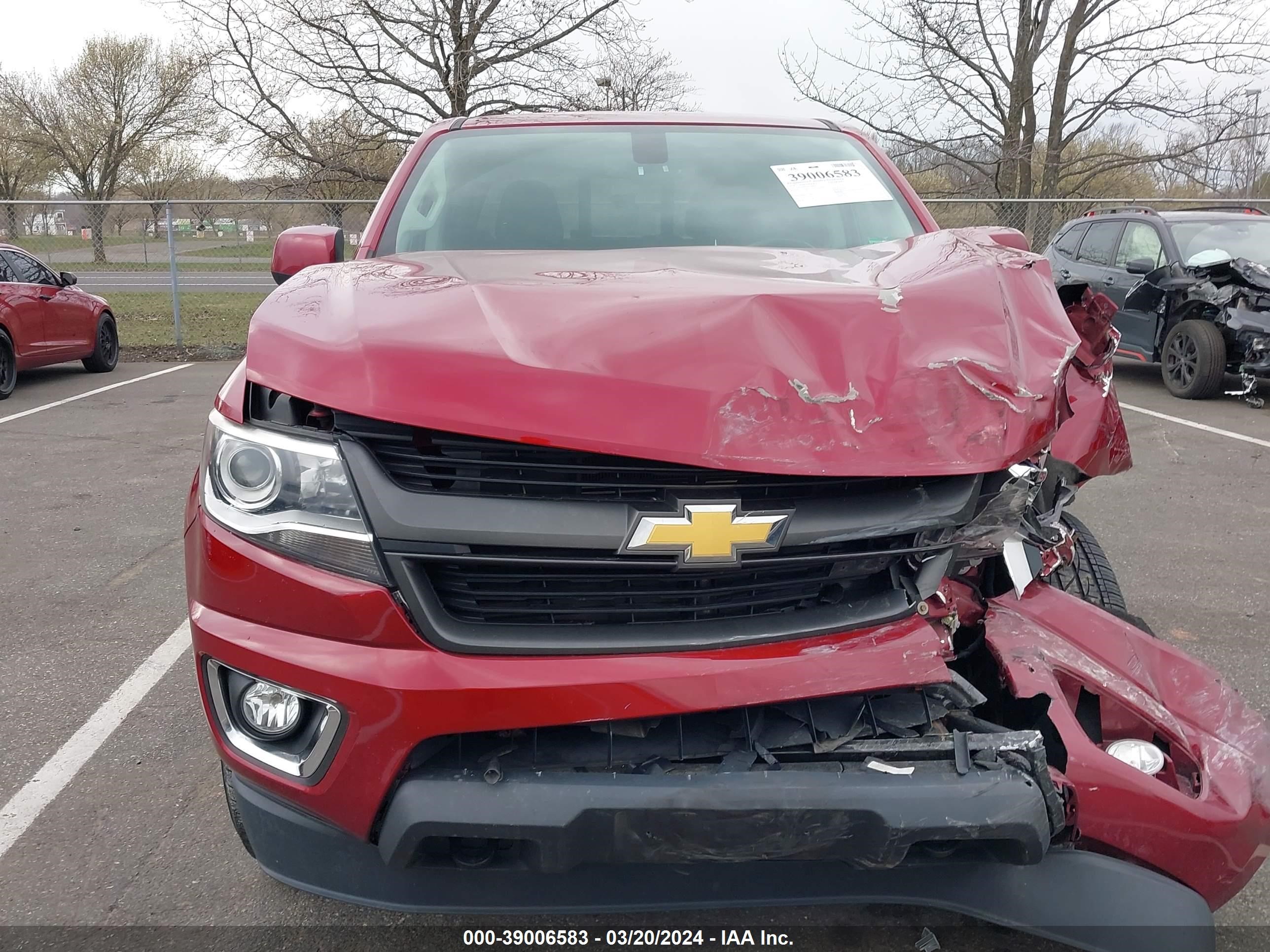 2018 Chevrolet Colorado Z71 vin: 1GCGTDEN8J1189817