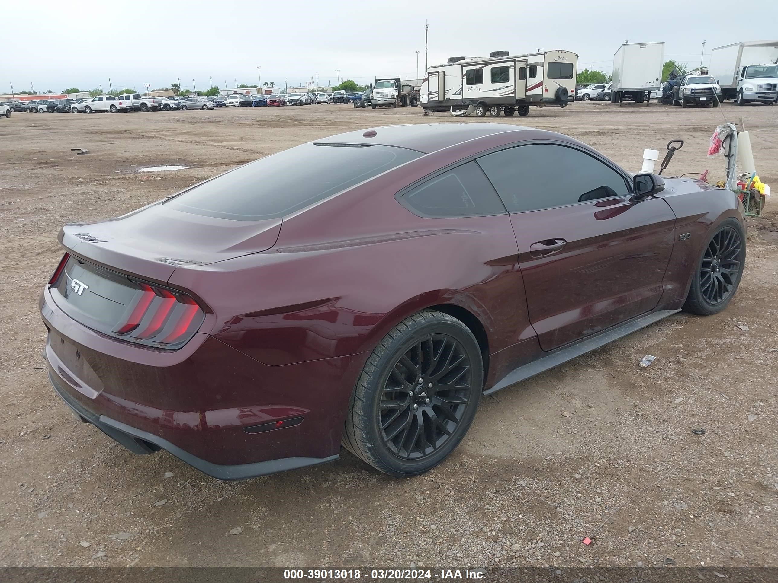 2018 Ford Mustang Gt Premium vin: 1FA6P8CF6J5165579