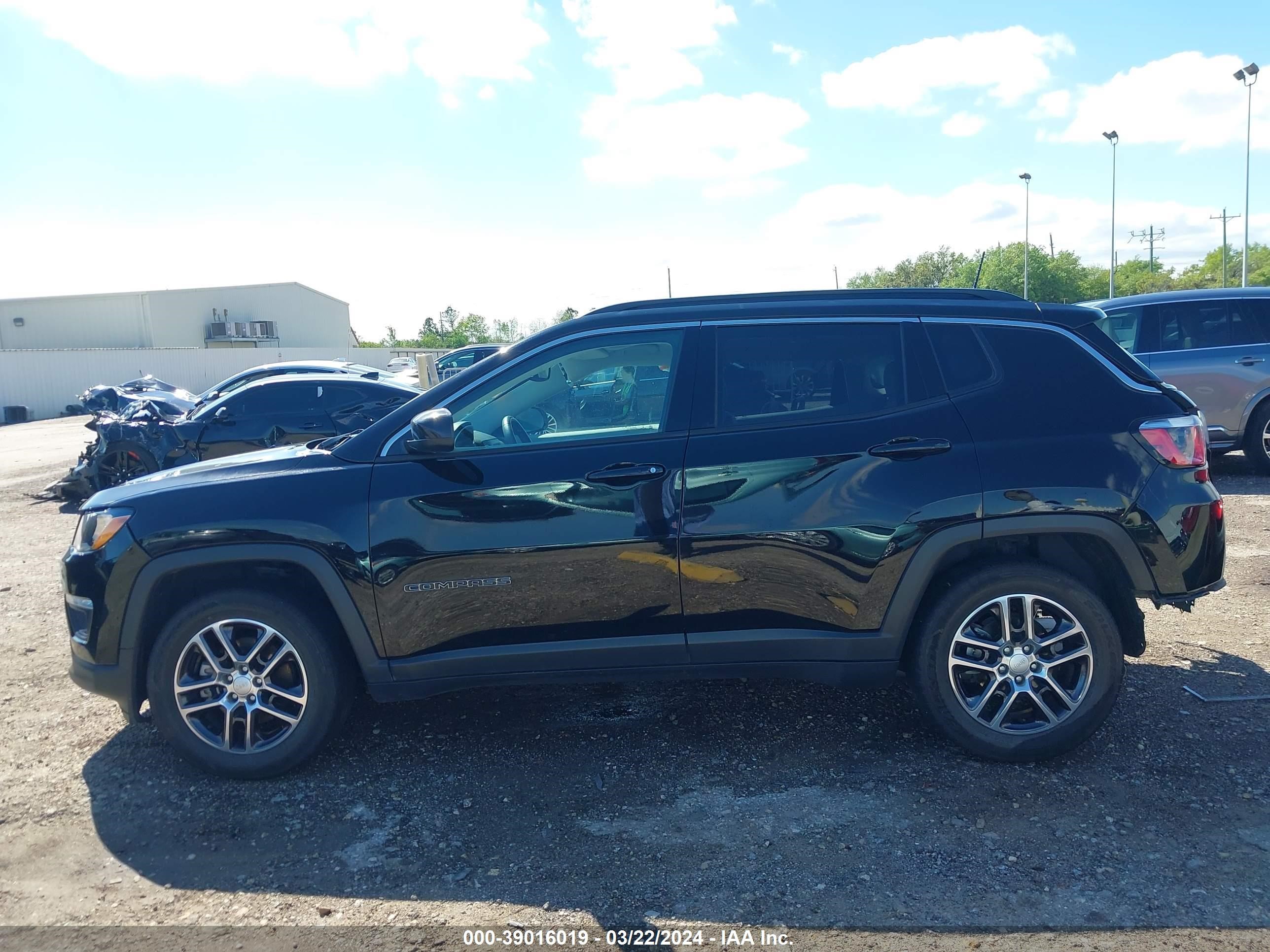 2019 Jeep Compass Sun And Wheel Fwd vin: 3C4NJCBBXKT646428