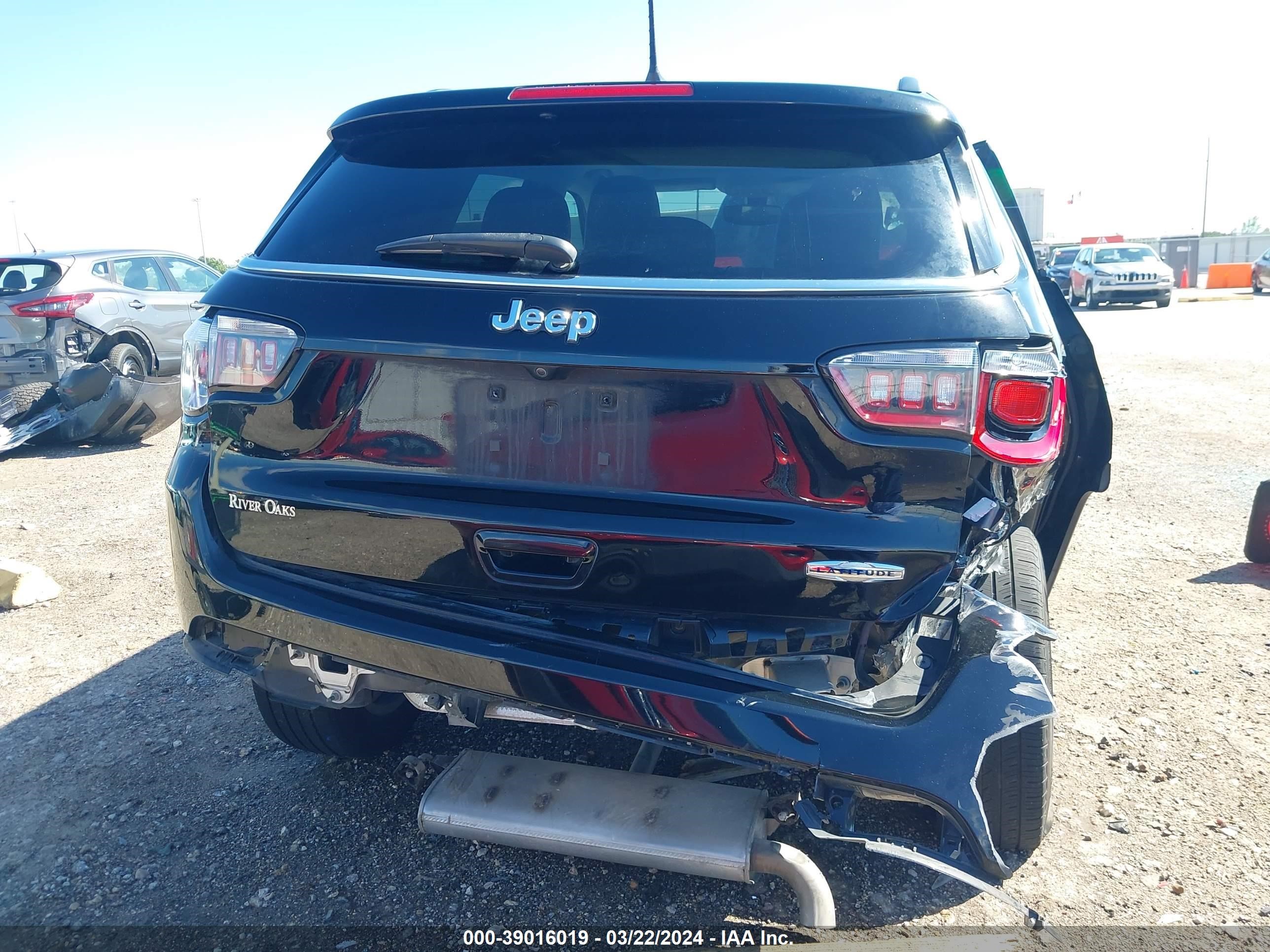 2019 Jeep Compass Sun And Wheel Fwd vin: 3C4NJCBBXKT646428