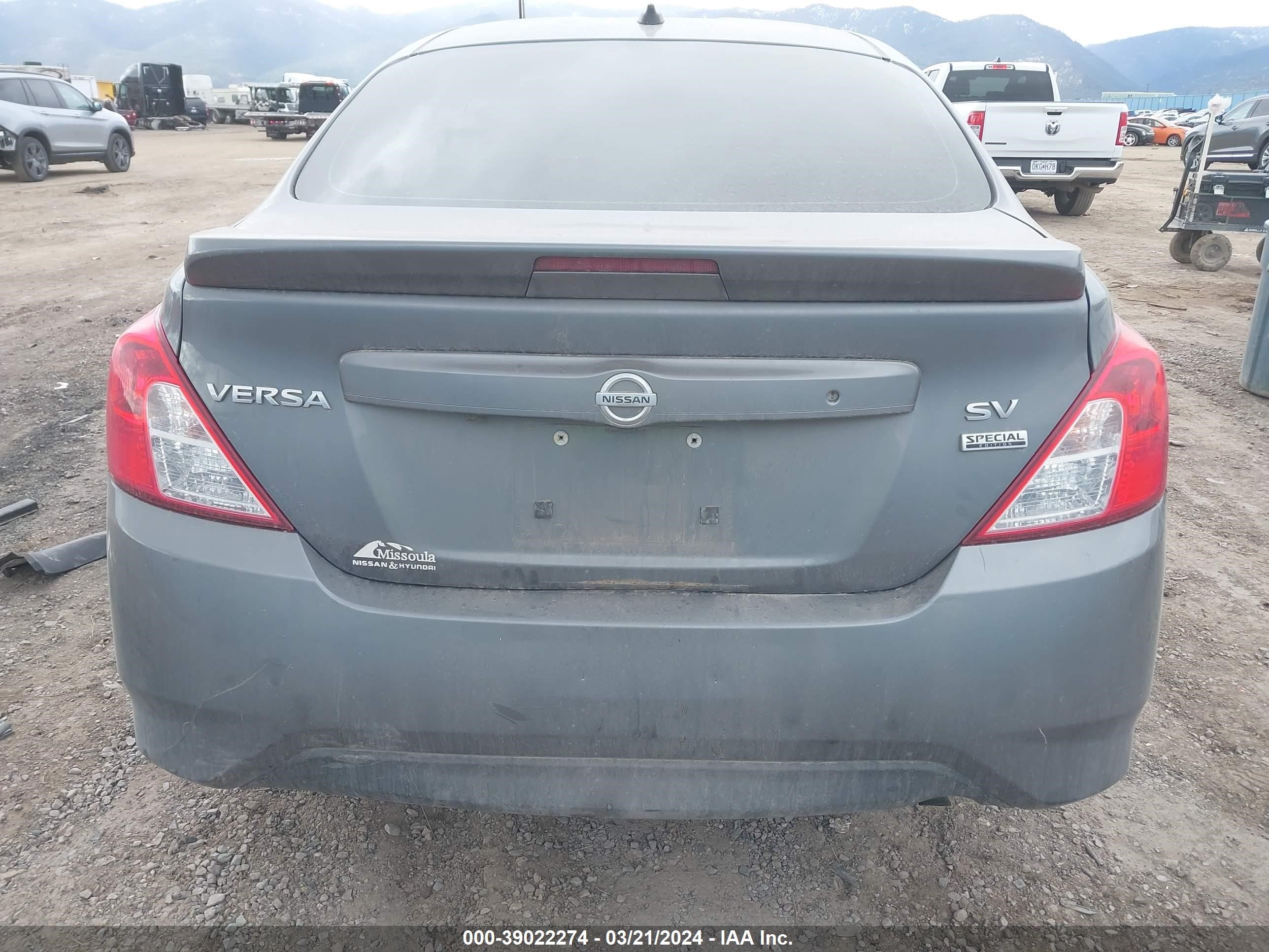 2017 Nissan Versa 1.6 Sv vin: 3N1CN7AP6HL872316