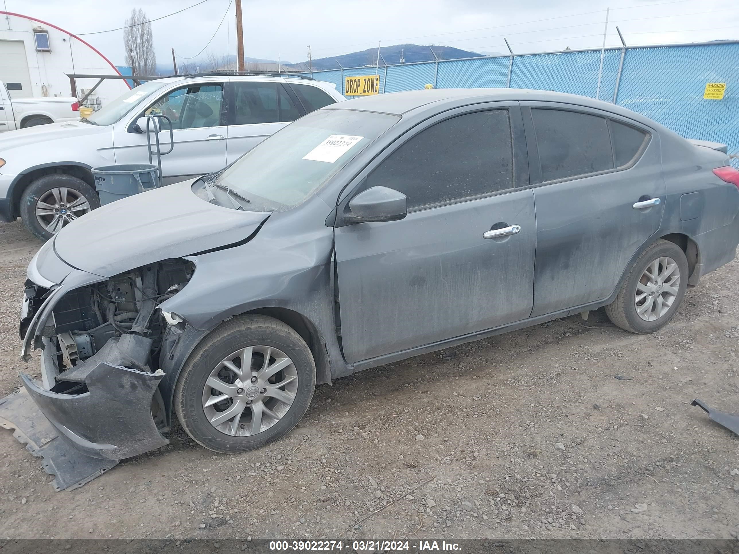 2017 Nissan Versa 1.6 Sv vin: 3N1CN7AP6HL872316