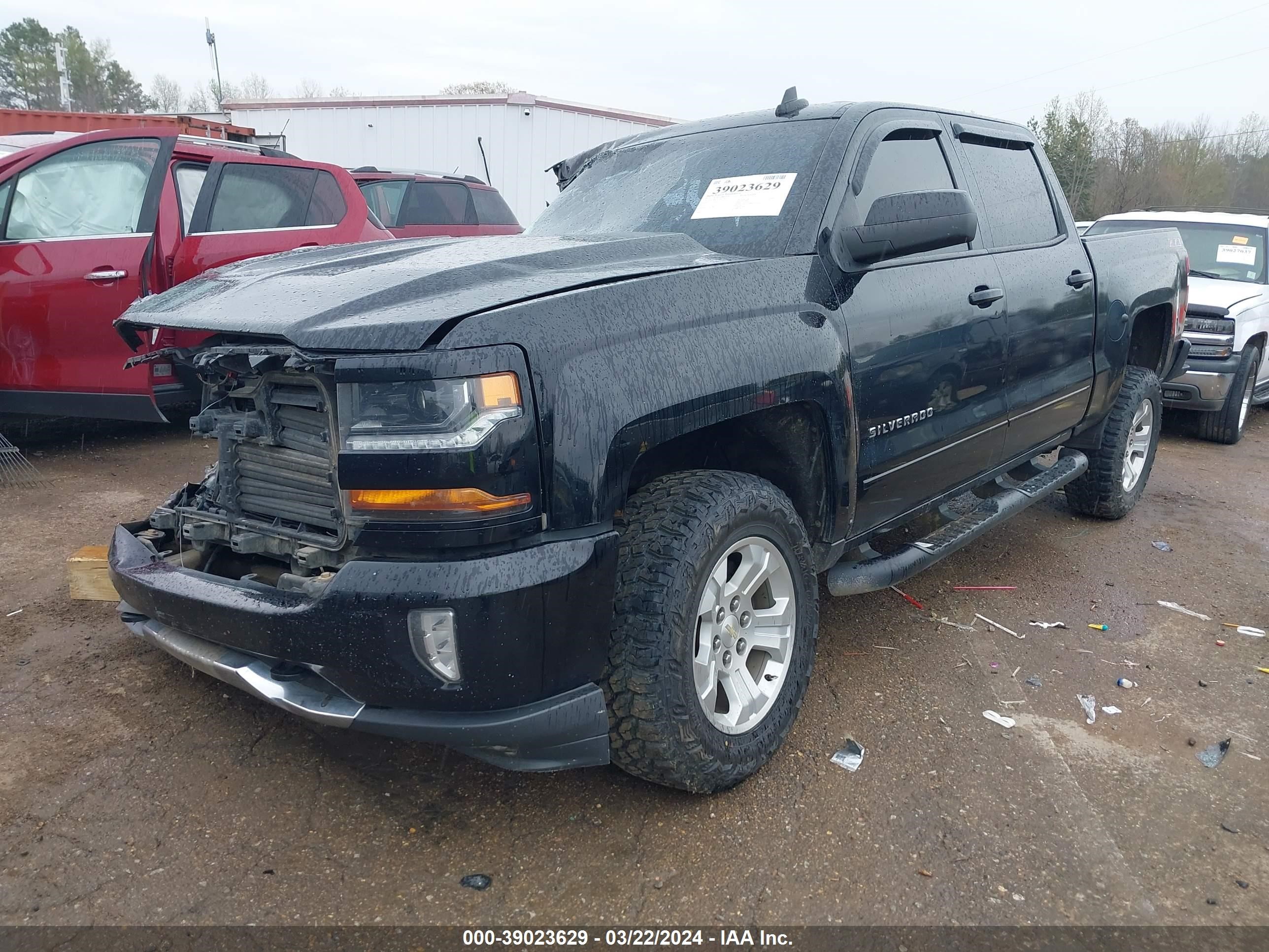 2018 Chevrolet Silverado 1500 2Lt vin: 3GCUKREC1JG572839