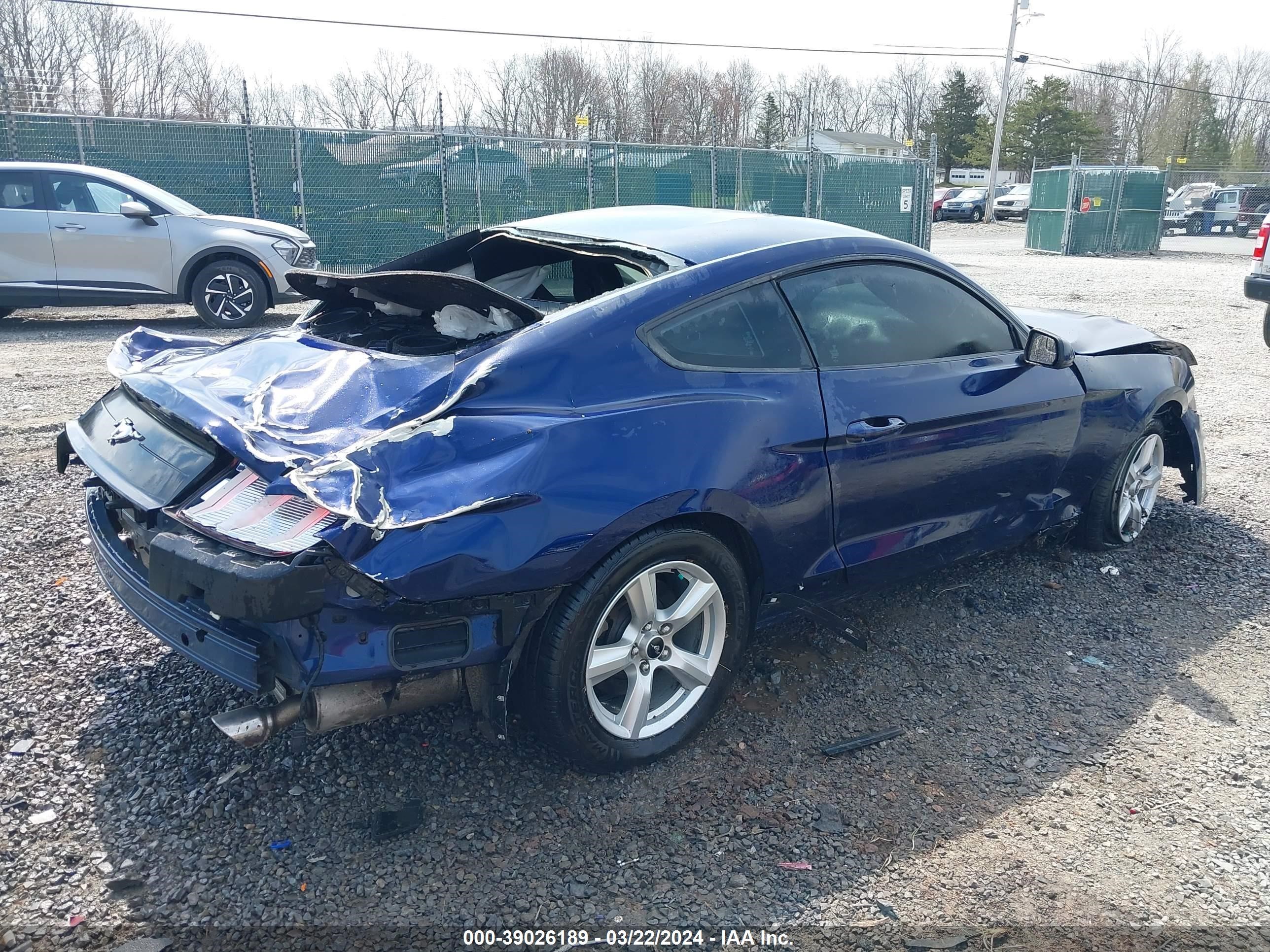 2018 Ford Mustang Ecoboost vin: 1FA6P8TH5J5126242