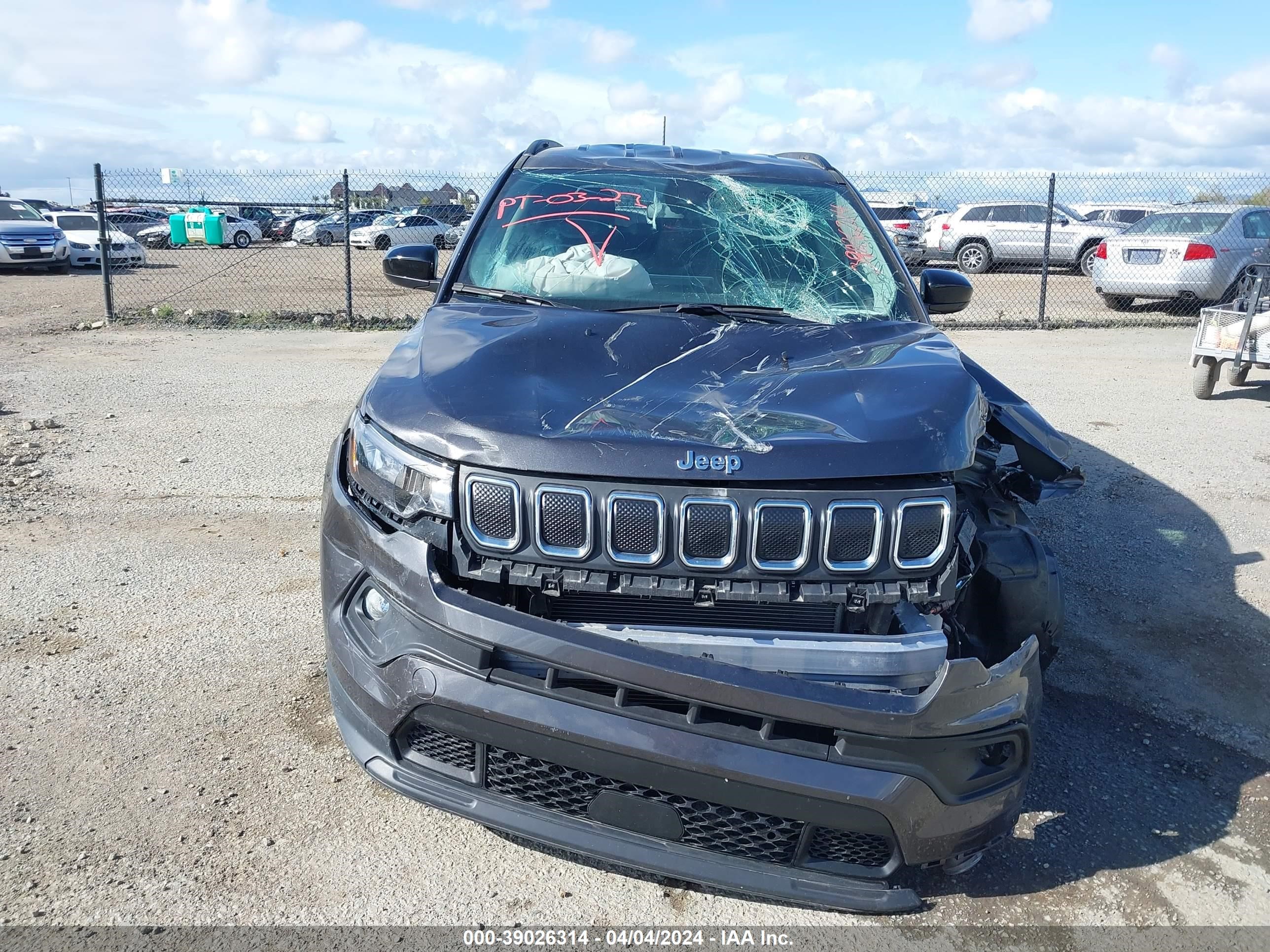 2022 Jeep Compass Latitude Fwd vin: 3C4NJCBBXNT182481