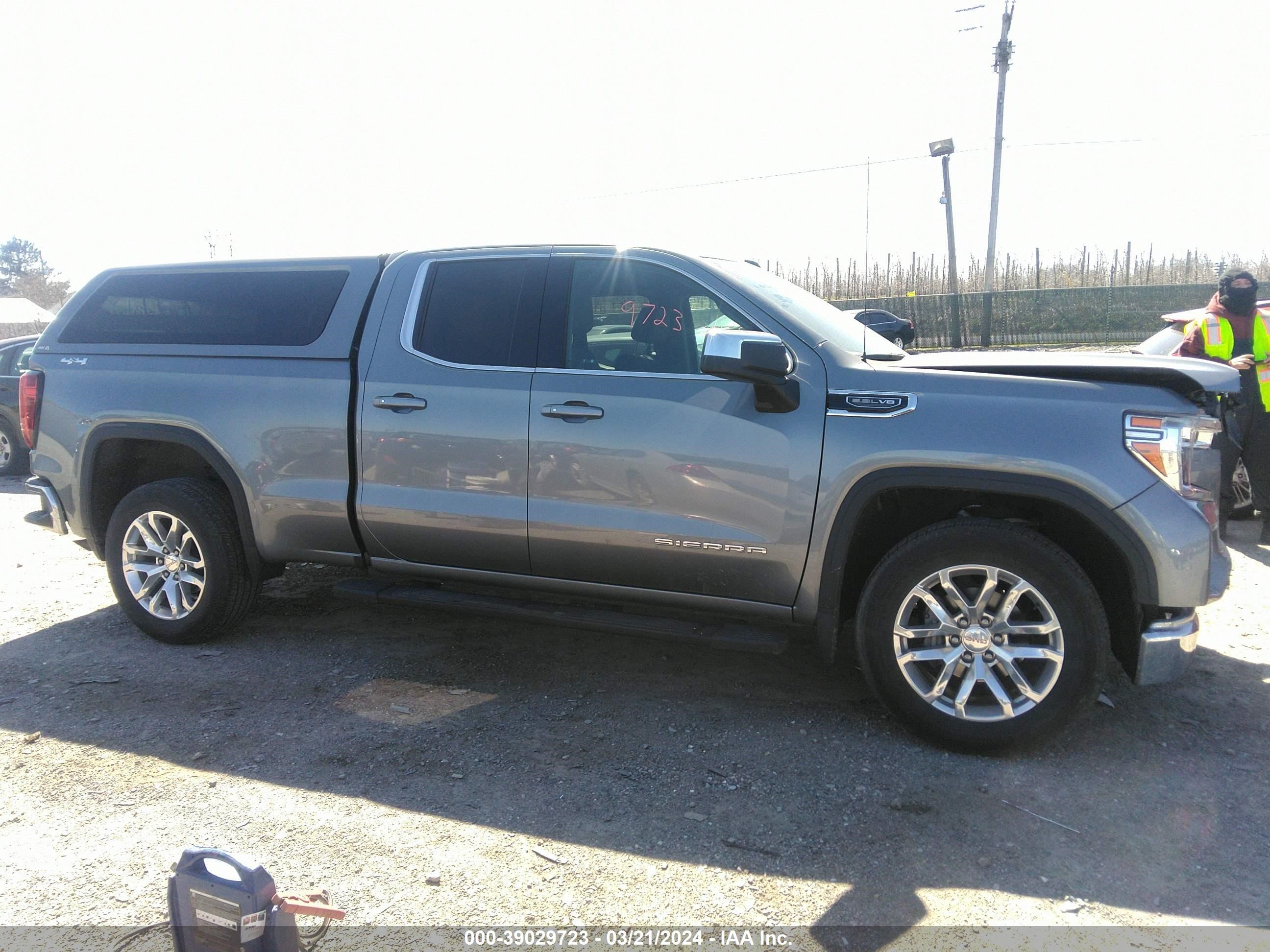 2019 GMC Sierra 1500 Sle vin: 1GTV9BED8KZ172424