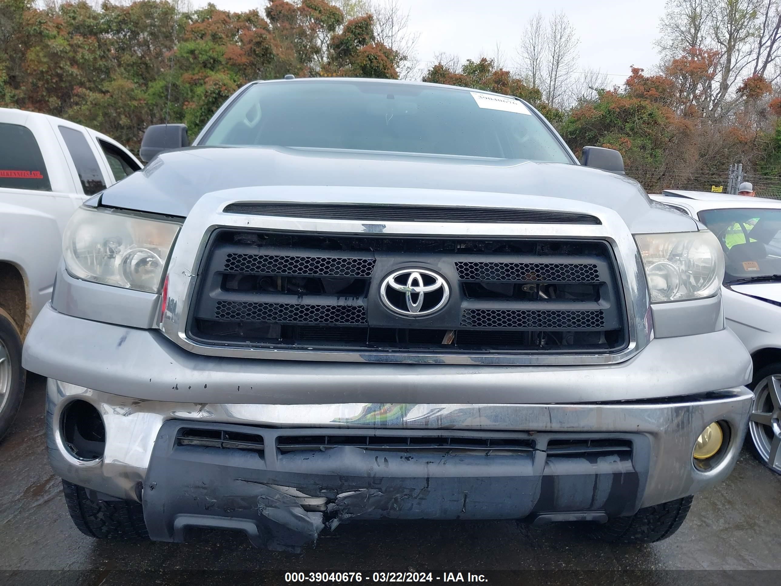 2013 Toyota Tundra Grade 4.6L V8 vin: 5TFEM5F11DX055576