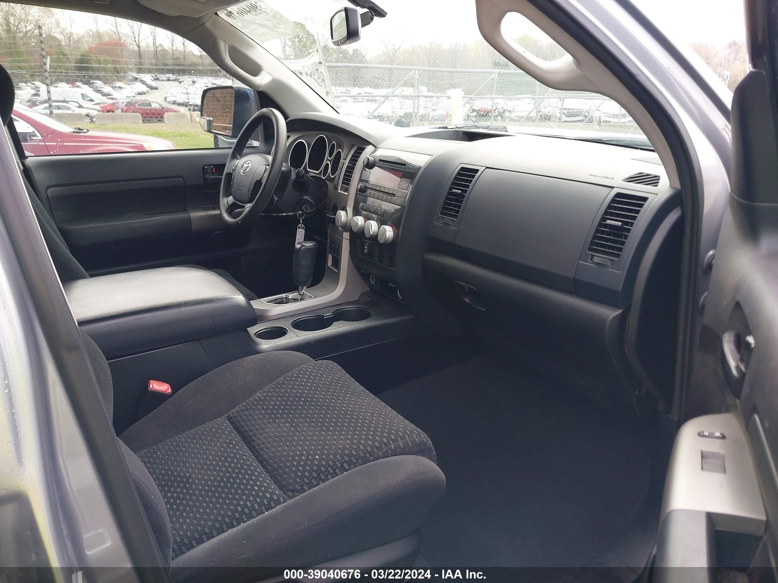 2013 Toyota Tundra Grade 4.6L V8 vin: 5TFEM5F11DX055576