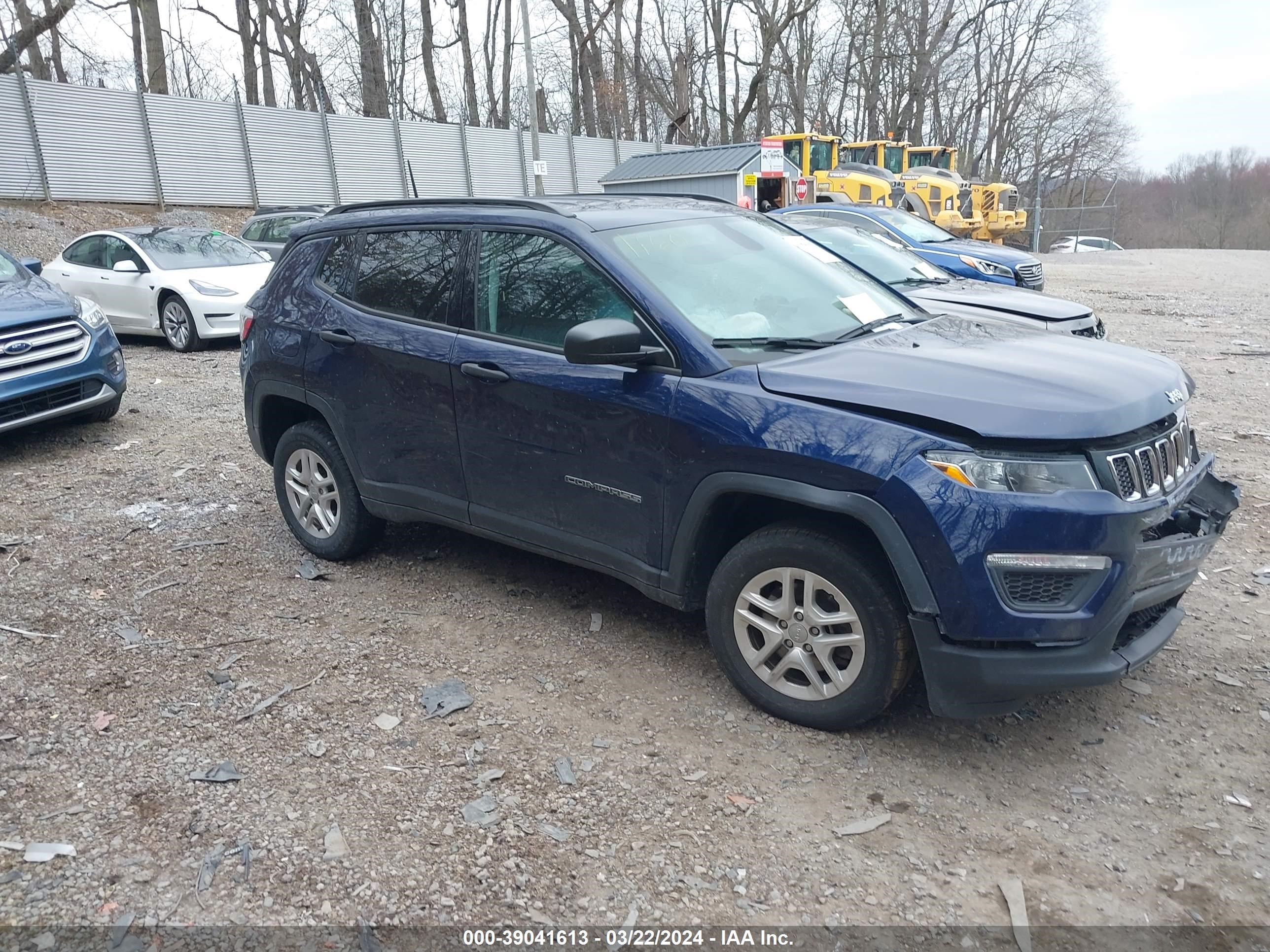 2018 Jeep Compass Sport 4X4 vin: 3C4NJDAB4JT481160