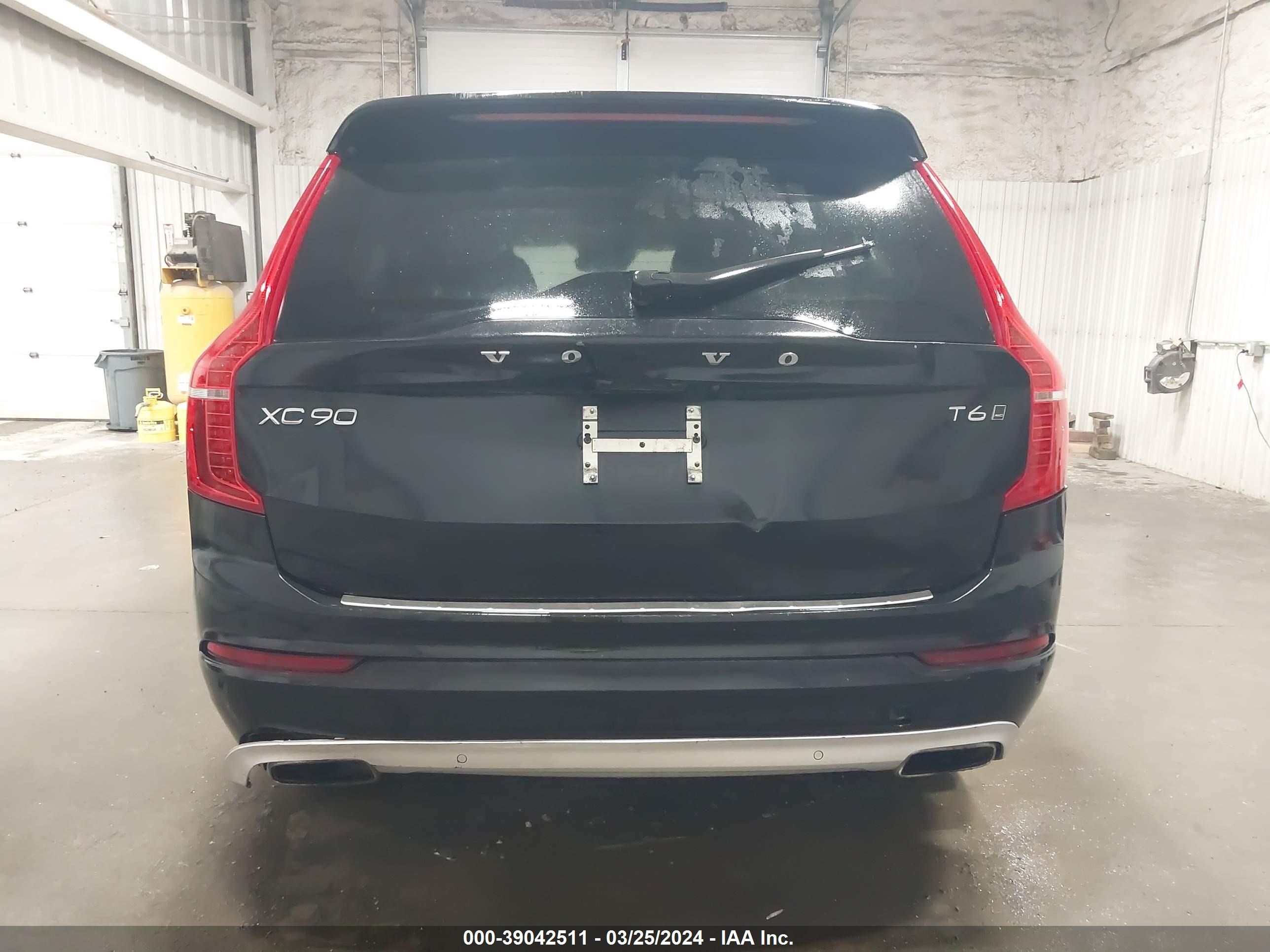 2016 Volvo Xc90 T6 Momentum vin: YV4A22PK1G1077303