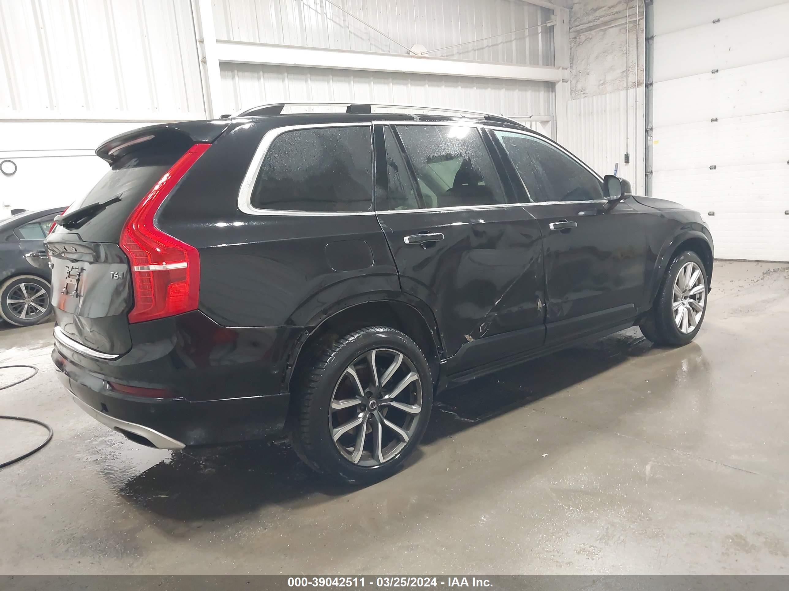 2016 Volvo Xc90 T6 Momentum vin: YV4A22PK1G1077303