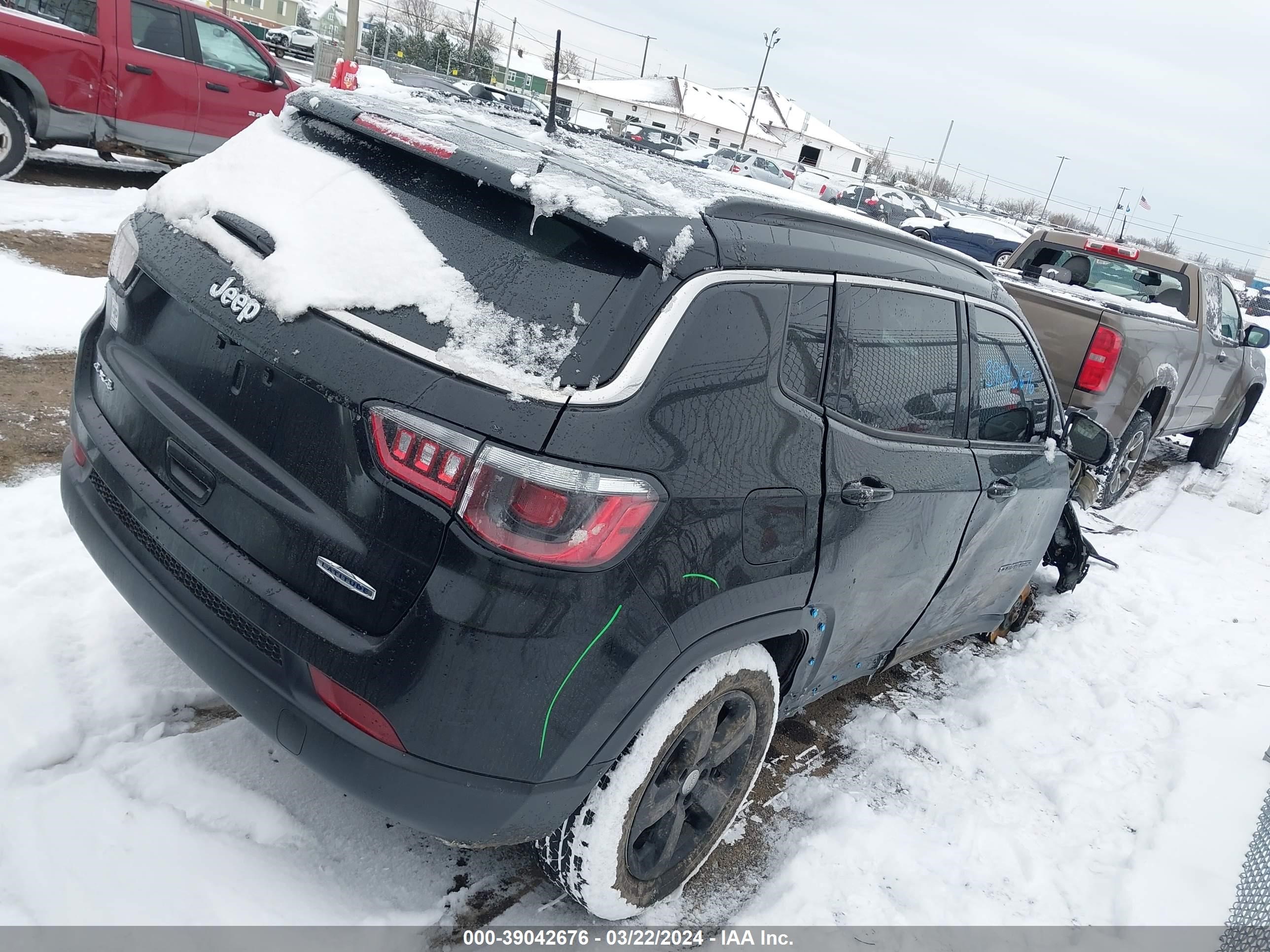 2021 Jeep Compass Latitude 4X4 vin: 3C4NJDBBXMT547861