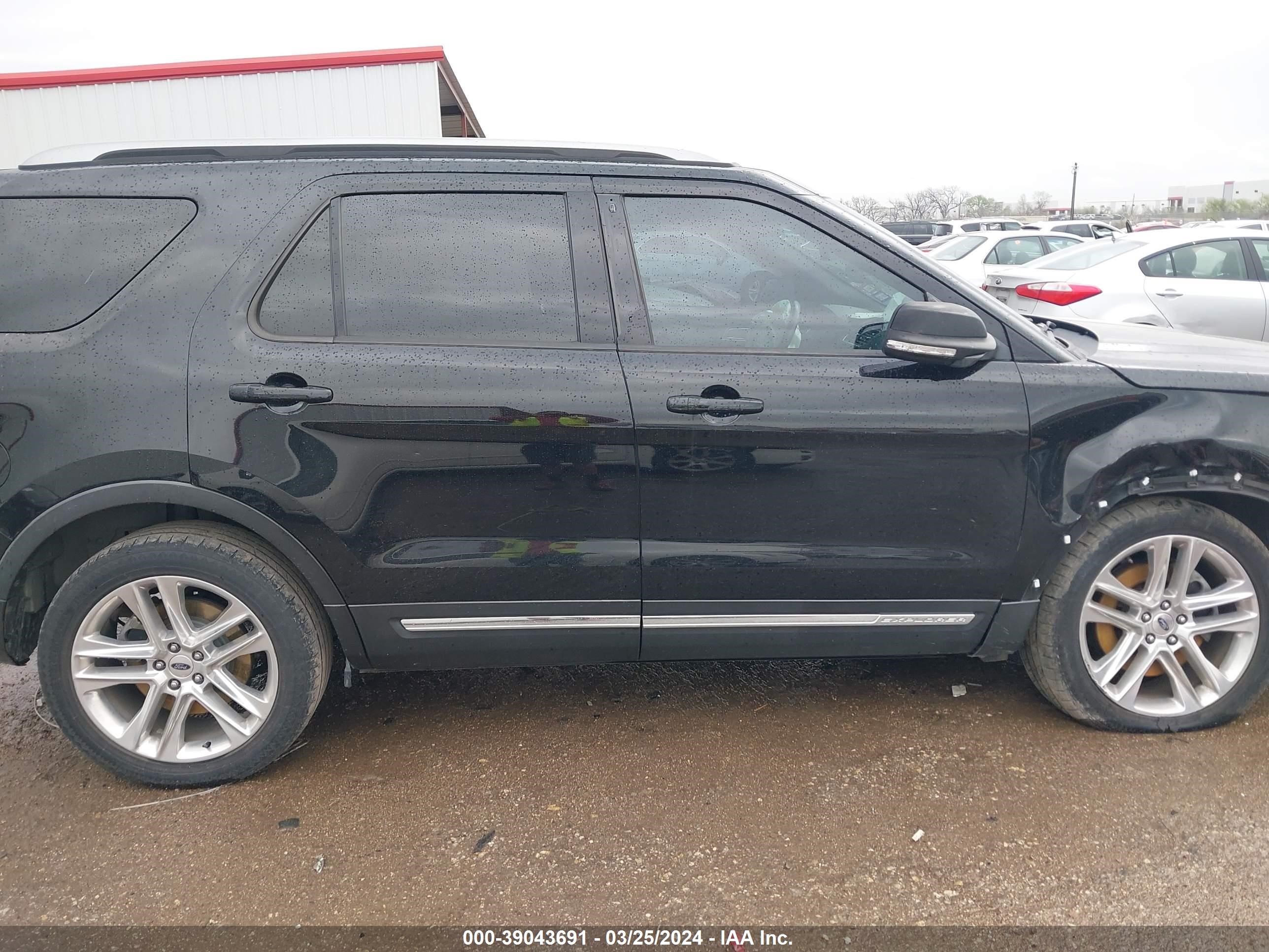 2016 Ford Explorer Xlt vin: 1FM5K7D88GGC38894