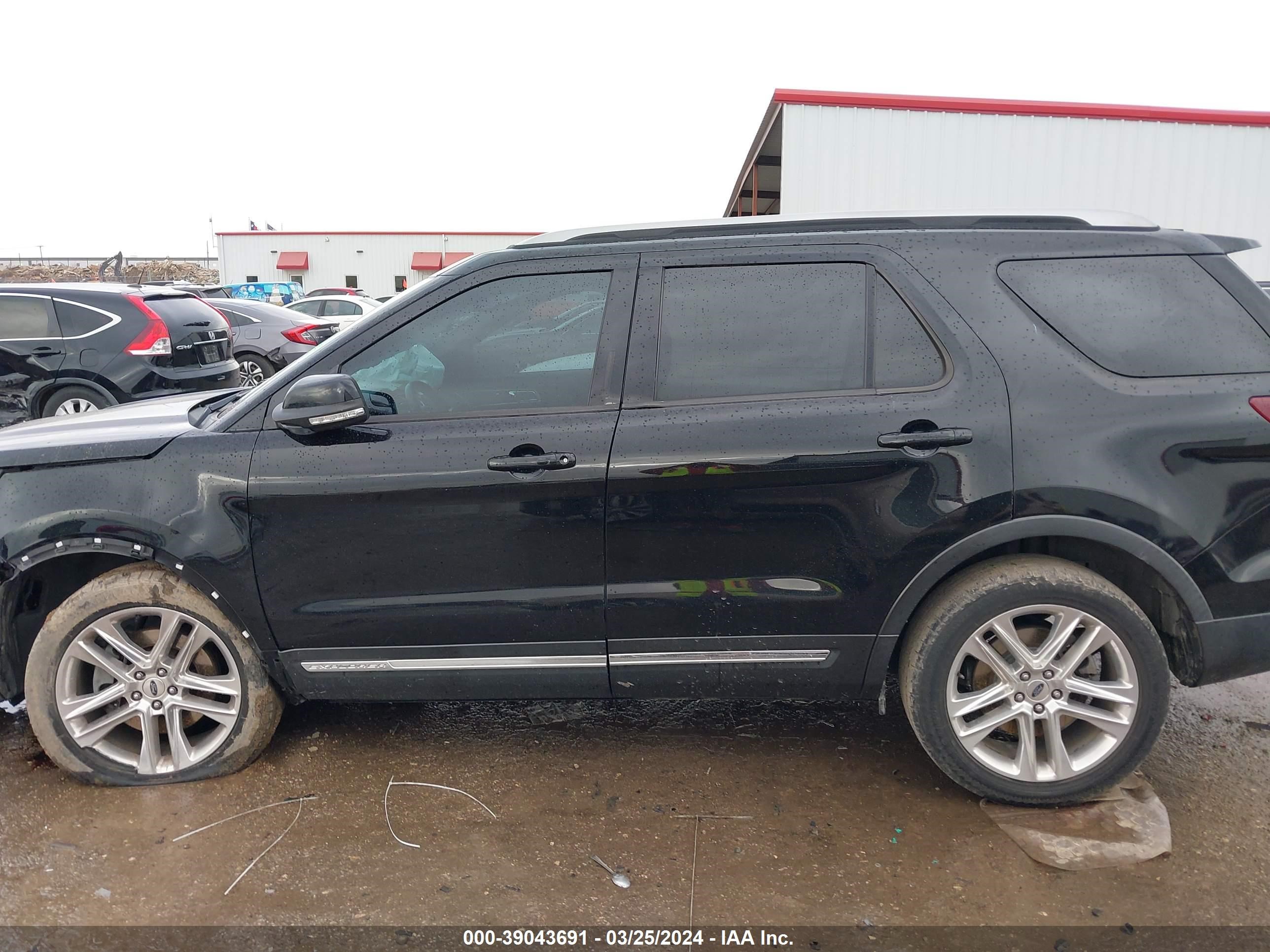 2016 Ford Explorer Xlt vin: 1FM5K7D88GGC38894